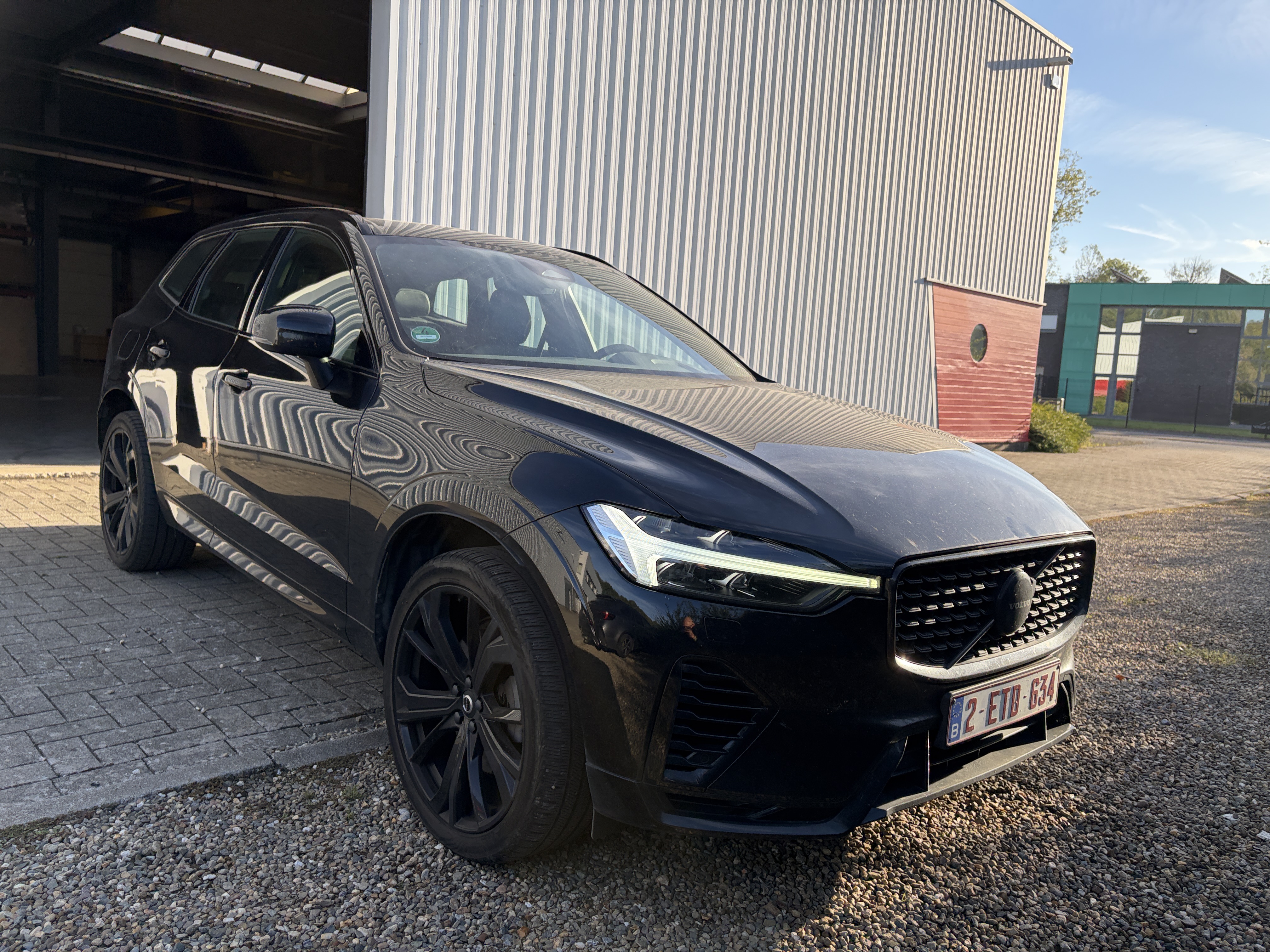 Volvo XC60 T6 Plus - AWD - Hybrid - Automatic - 253 hp - 134.854 km