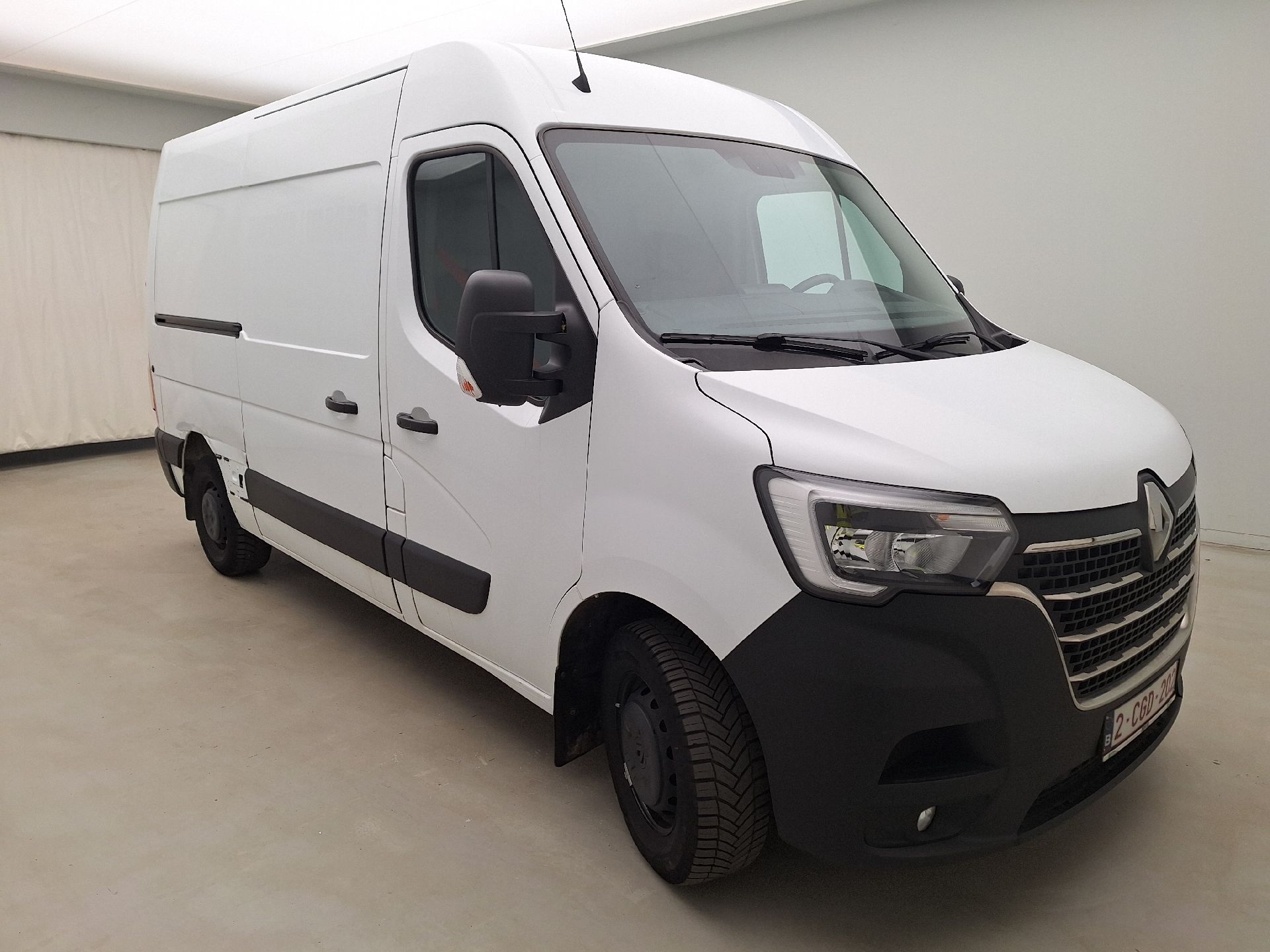 Renault Master L2H2 2.3 - Diesel - Manual - 149 hp - 174.123 km