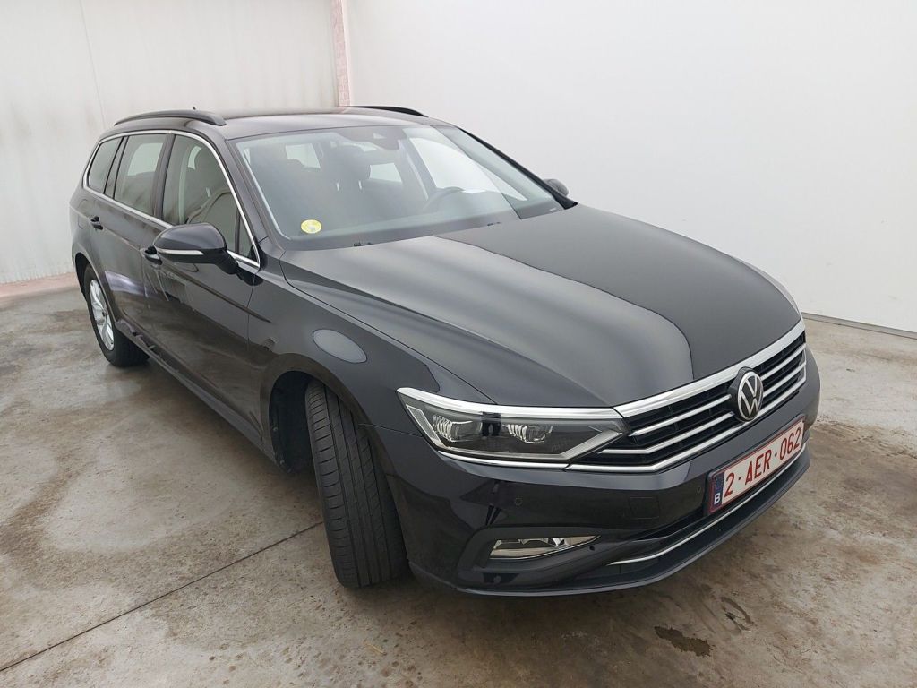Volkswagen Passat Variant 2.0 TDI Style Business - Diesel - Automatic - 122 hp - 134.143 km