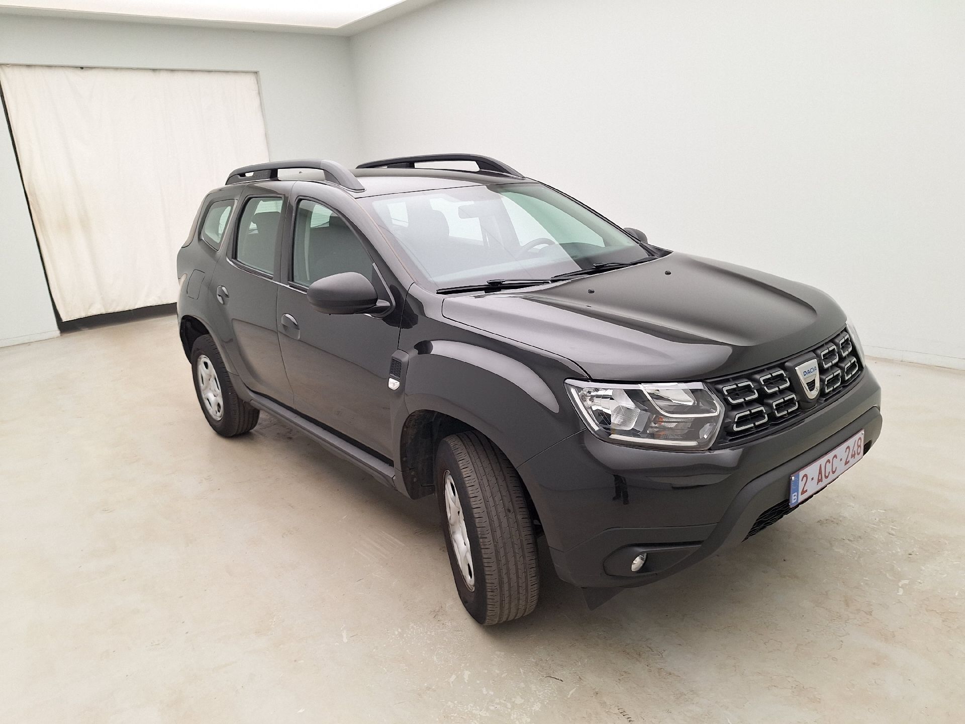 Dacia Duster Comfort - Petrol - Manual - 101 hp - 33.207 km
