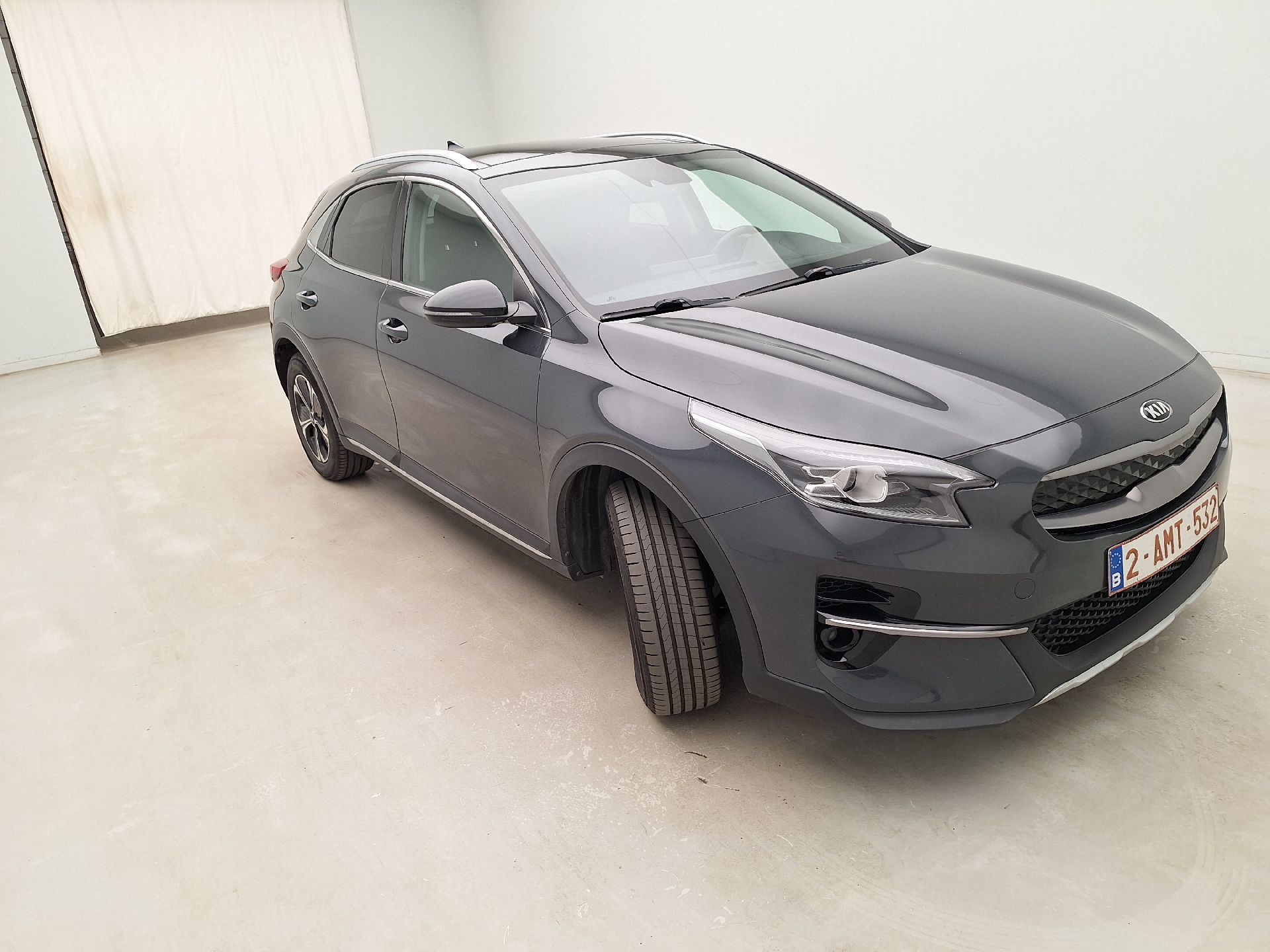 Kia XCeed 1.6 GDI Business - Hybrid - Automatic - 105 hp - 162.872 km
