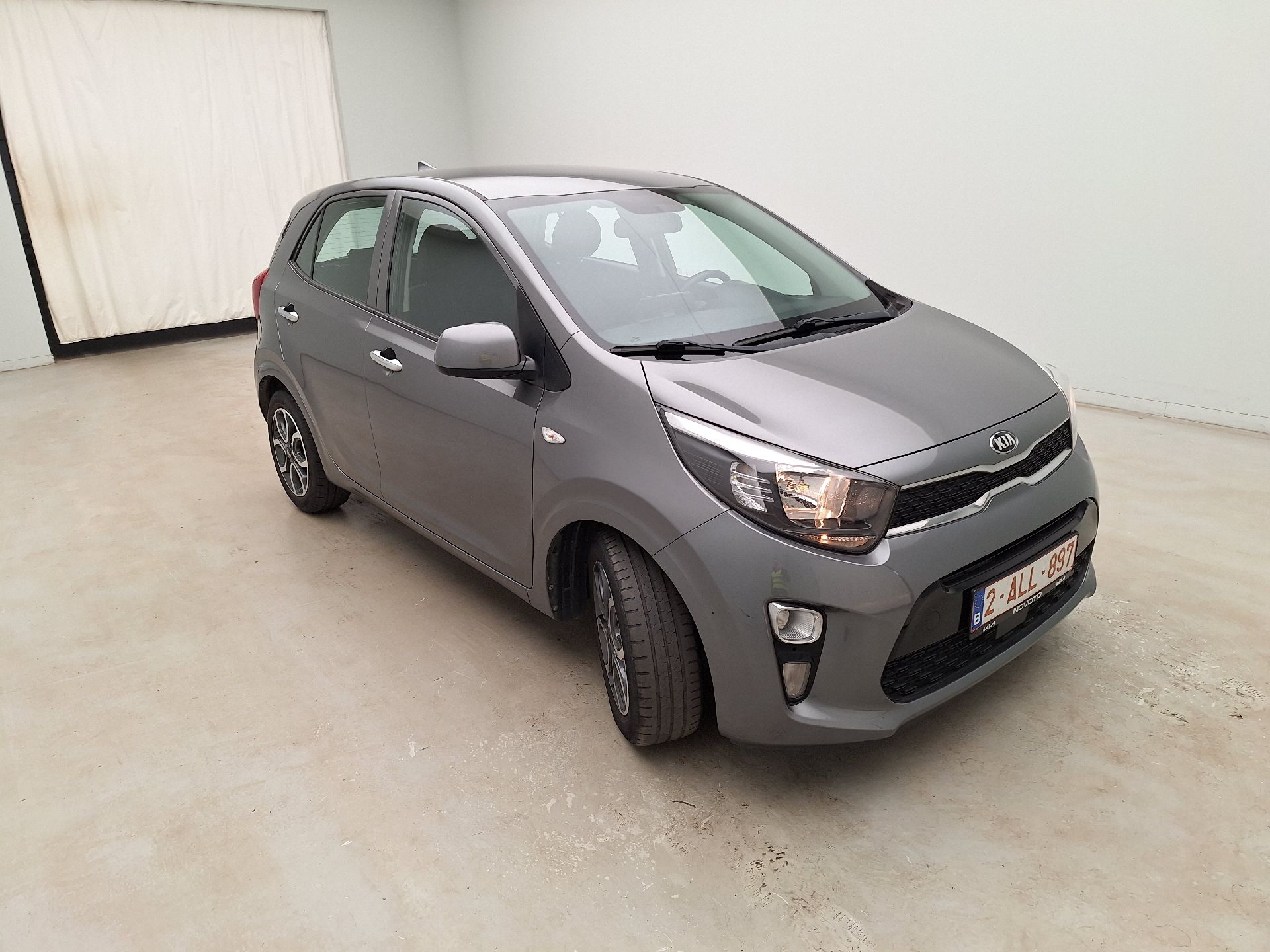 Kia Picanto 1.0 - Petrol - Manual - 67 hp - 55.018 km