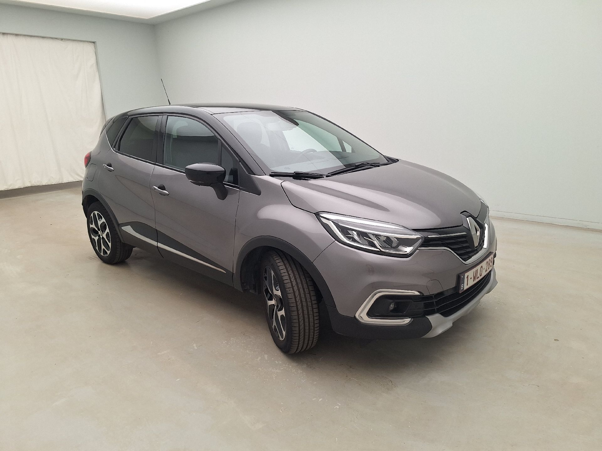 Renault Captur Intens - Petrol - Automatic - 150 hp - 25.540 km