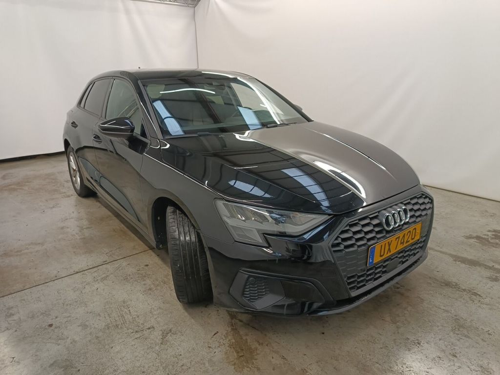 Audi A3 Sportback 35 TDI Attraction - Diesel - Automatic - 150 hp - 105.024 km