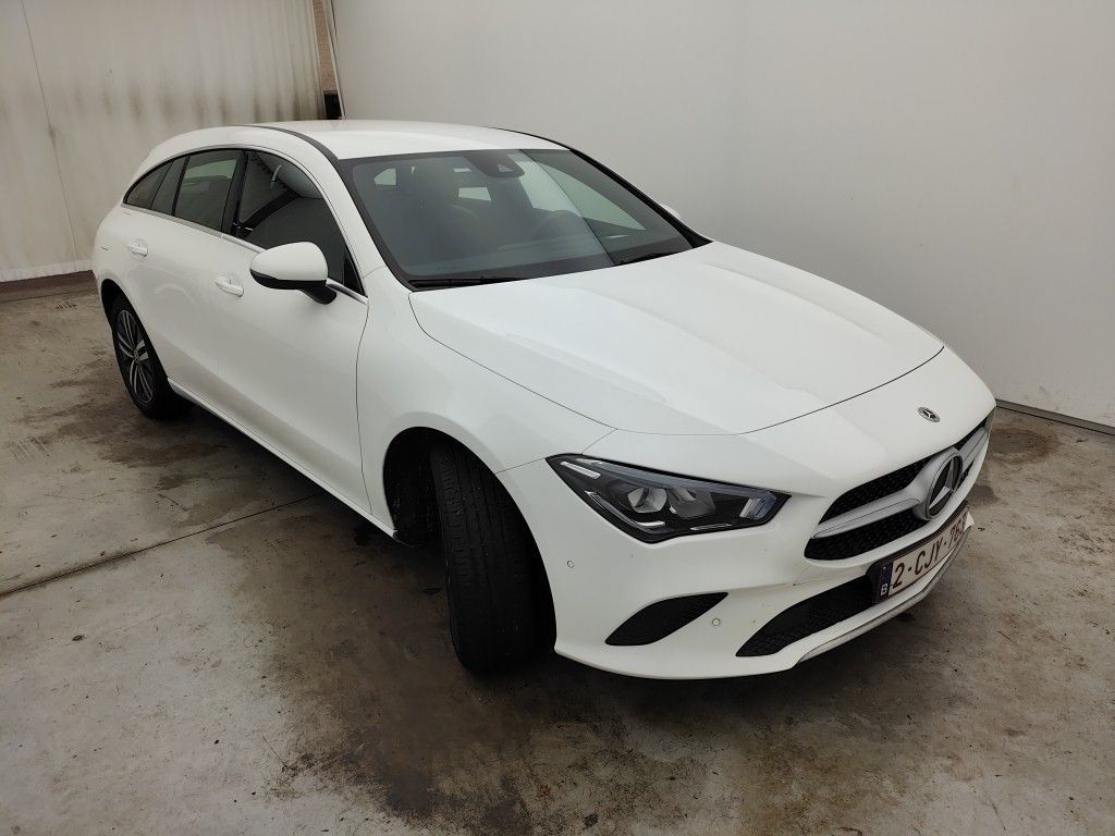 Mercedes-Benz CLA Shooting Brake 250e Luxury - Hybrid - Automatic - 160 hp - 123.945 km