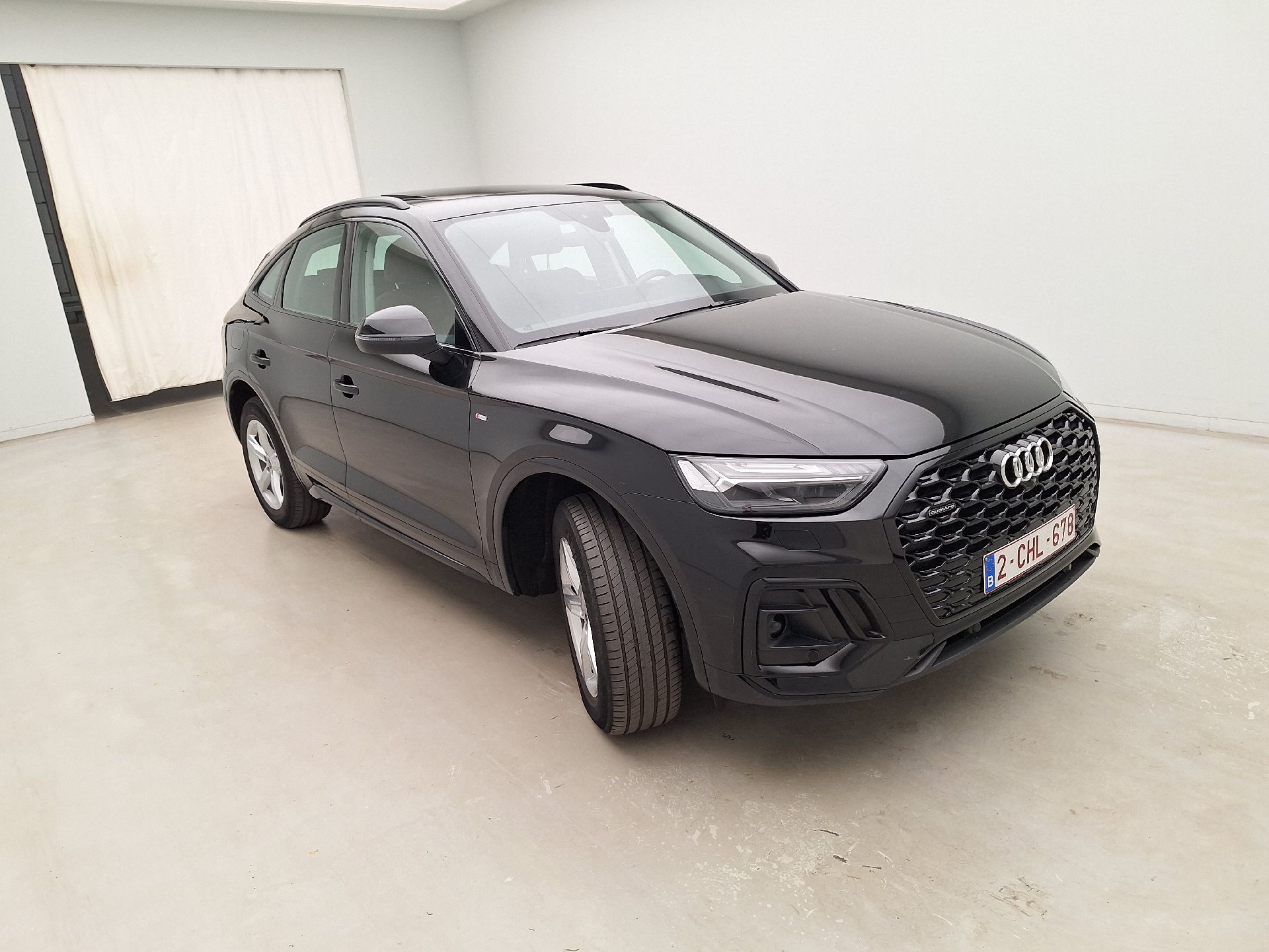 Audi Q5 Sportback 50 TFSIe S Line - Hybrid - Automatic - 265 hp - 51.614 km