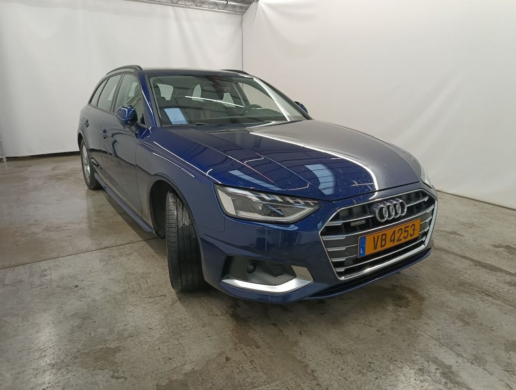 Audi A4 Avant 40 TDI S Line - Diesel - Automatic - 204 hp - 145.096 km