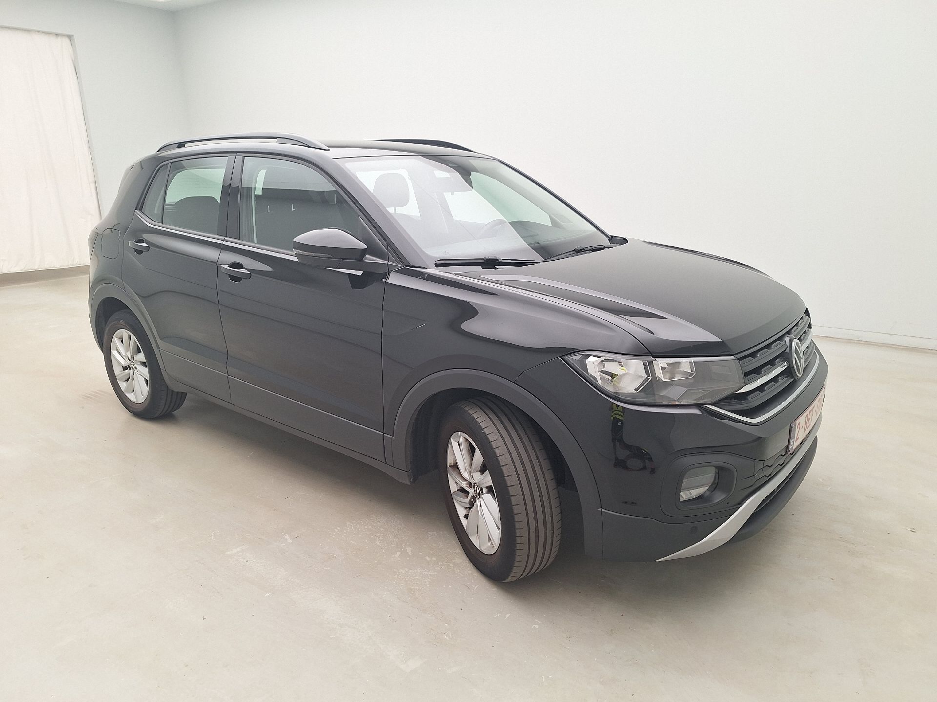 Volkswagen T-Cross 1.0 TSI Life - Petrol - Manual - 95 hp - 71.539 km