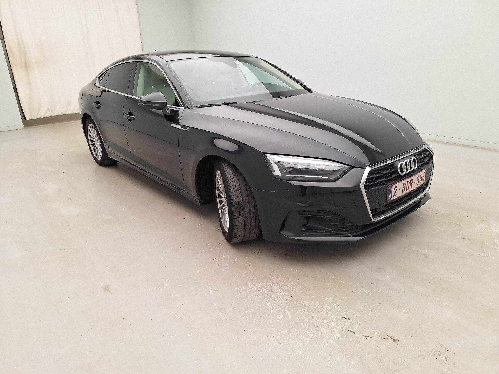 Audi A5 Sportback 35 TFSI Attraction - Petrol - Automatic - 150 hp - 100.644 km