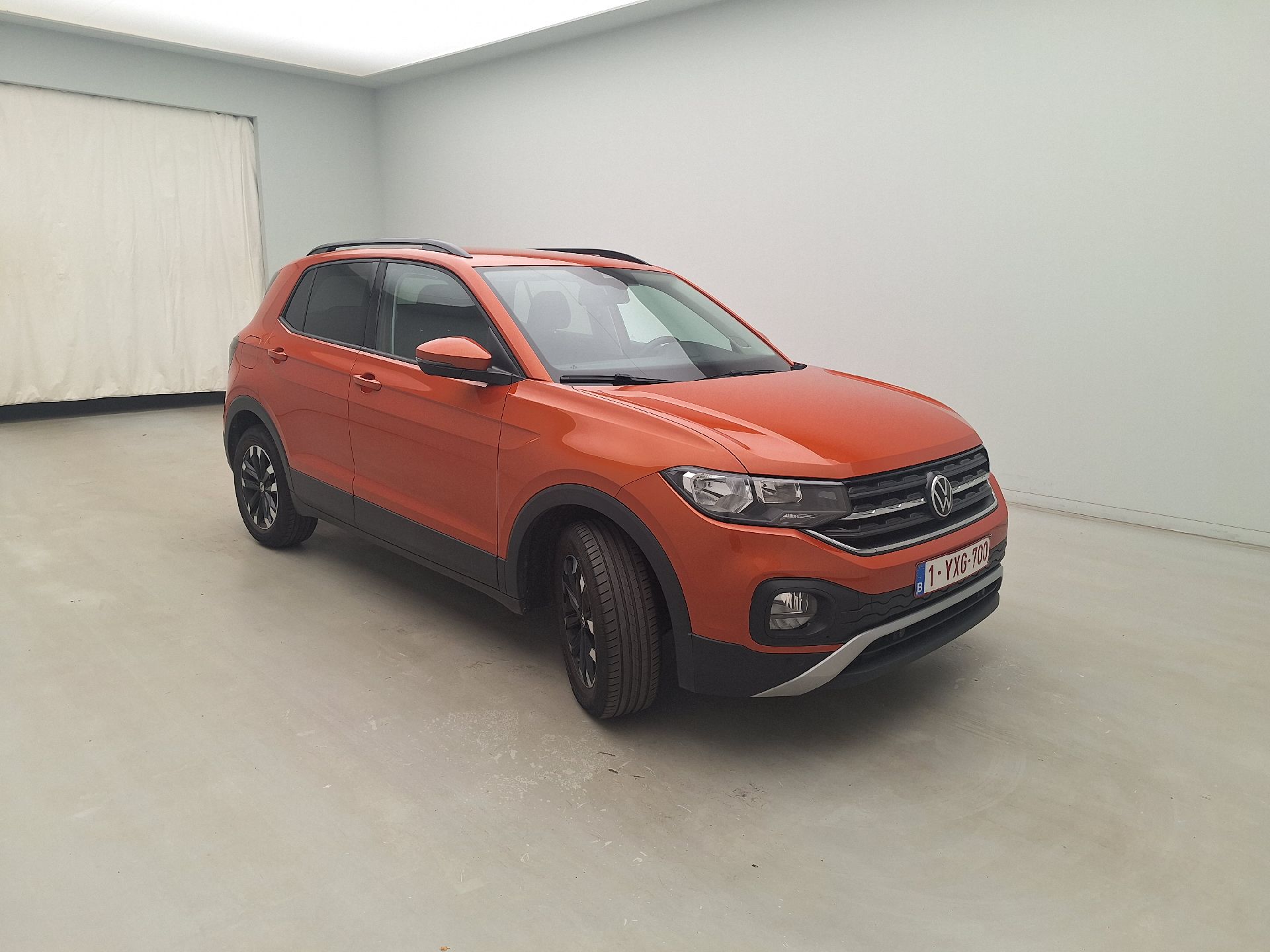 Volkswagen T-Cross 1.0 TSI Life - Petrol - Manual - 110 hp - 89.669 km