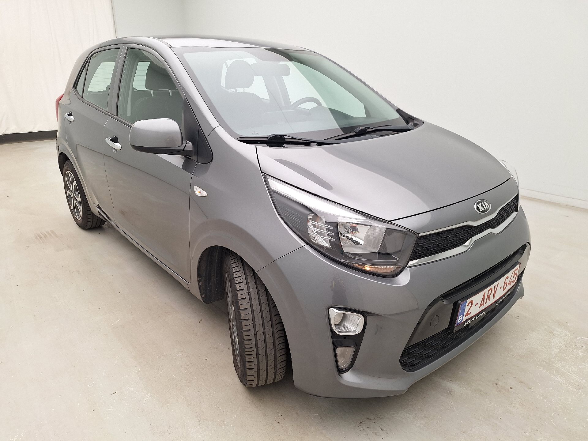 Kia Picanto 1.0 - Petrol - Manual - 67 hp - 80.676 km