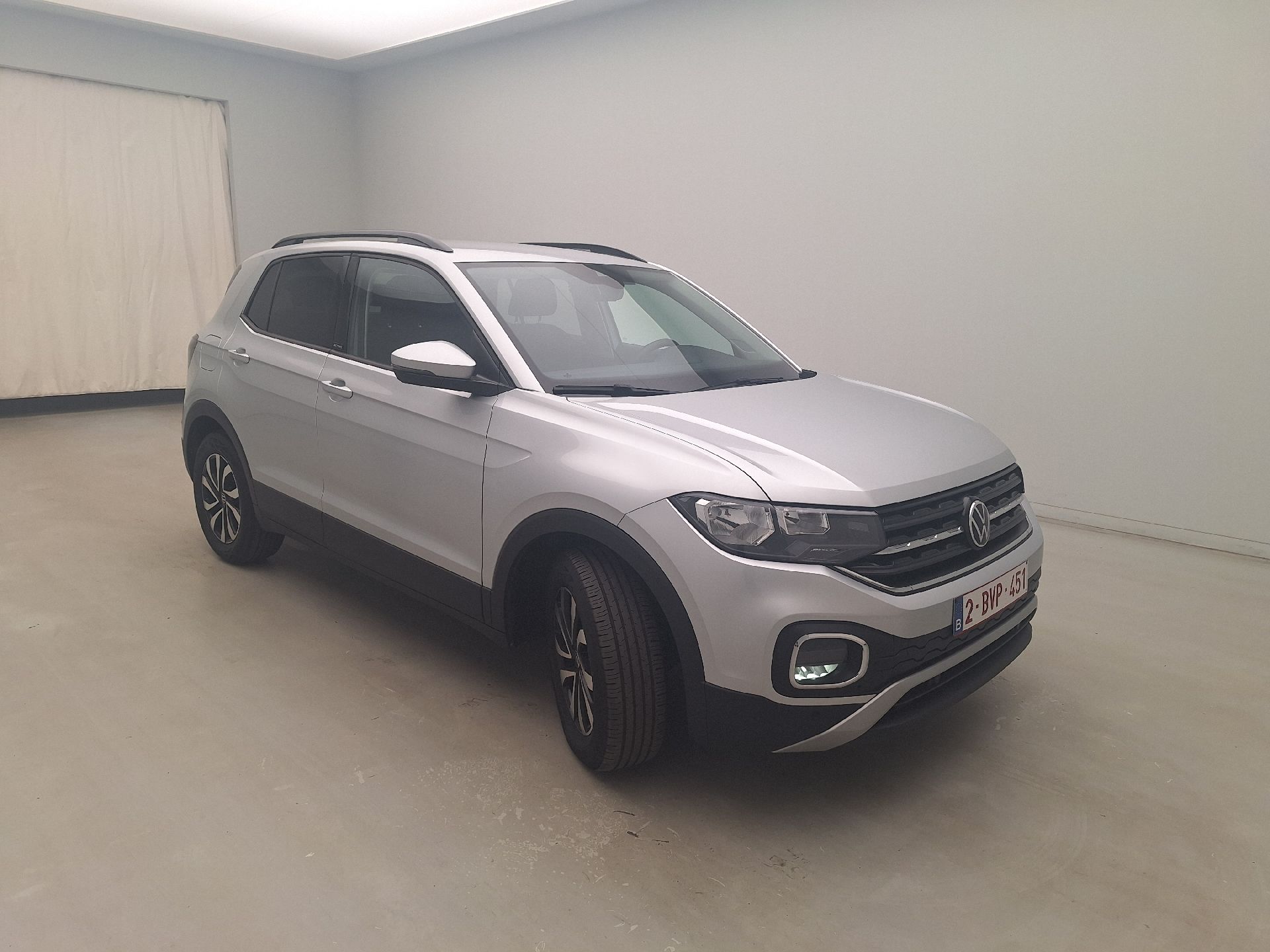 Volkswagen T-Cross 1.0 TSI Active - Petrol - Automatic - 110 hp - 44.594 km