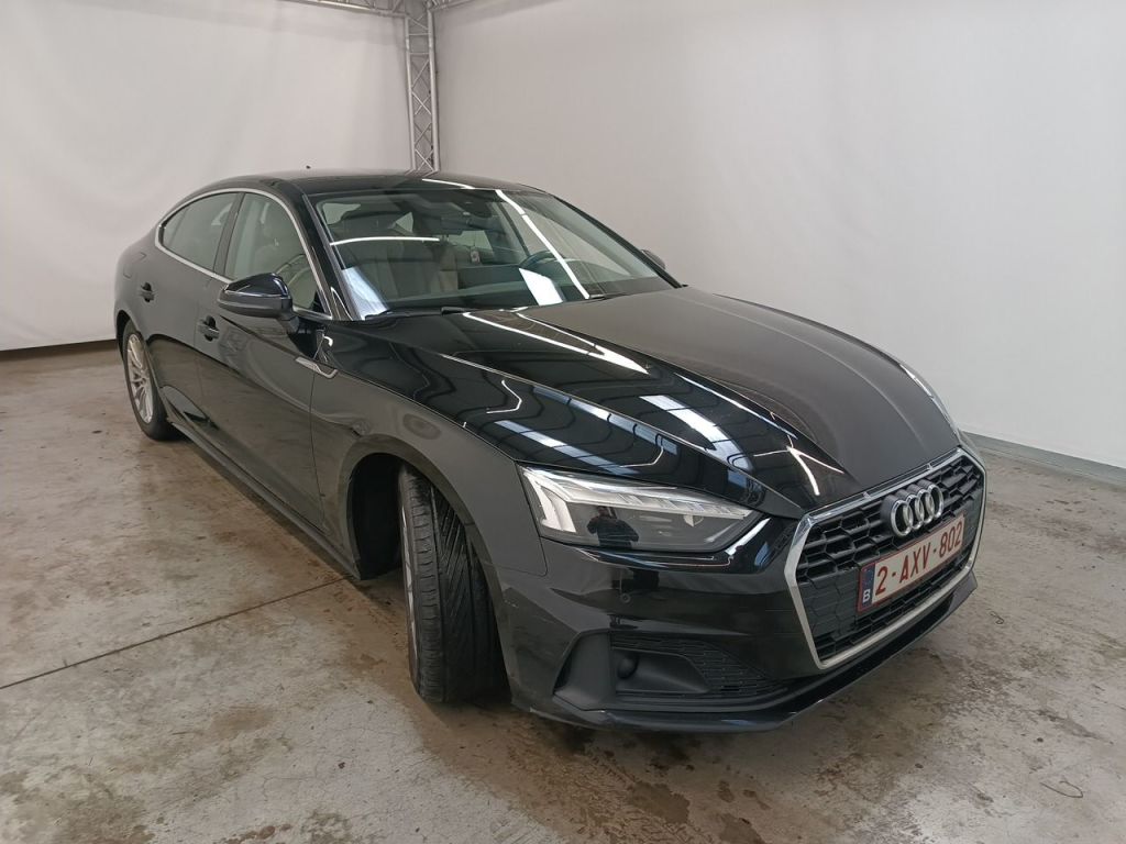 Audi A5 Sportback 30 TDI Attraction - Diesel - Automatic - 136 hp - 143.871 km