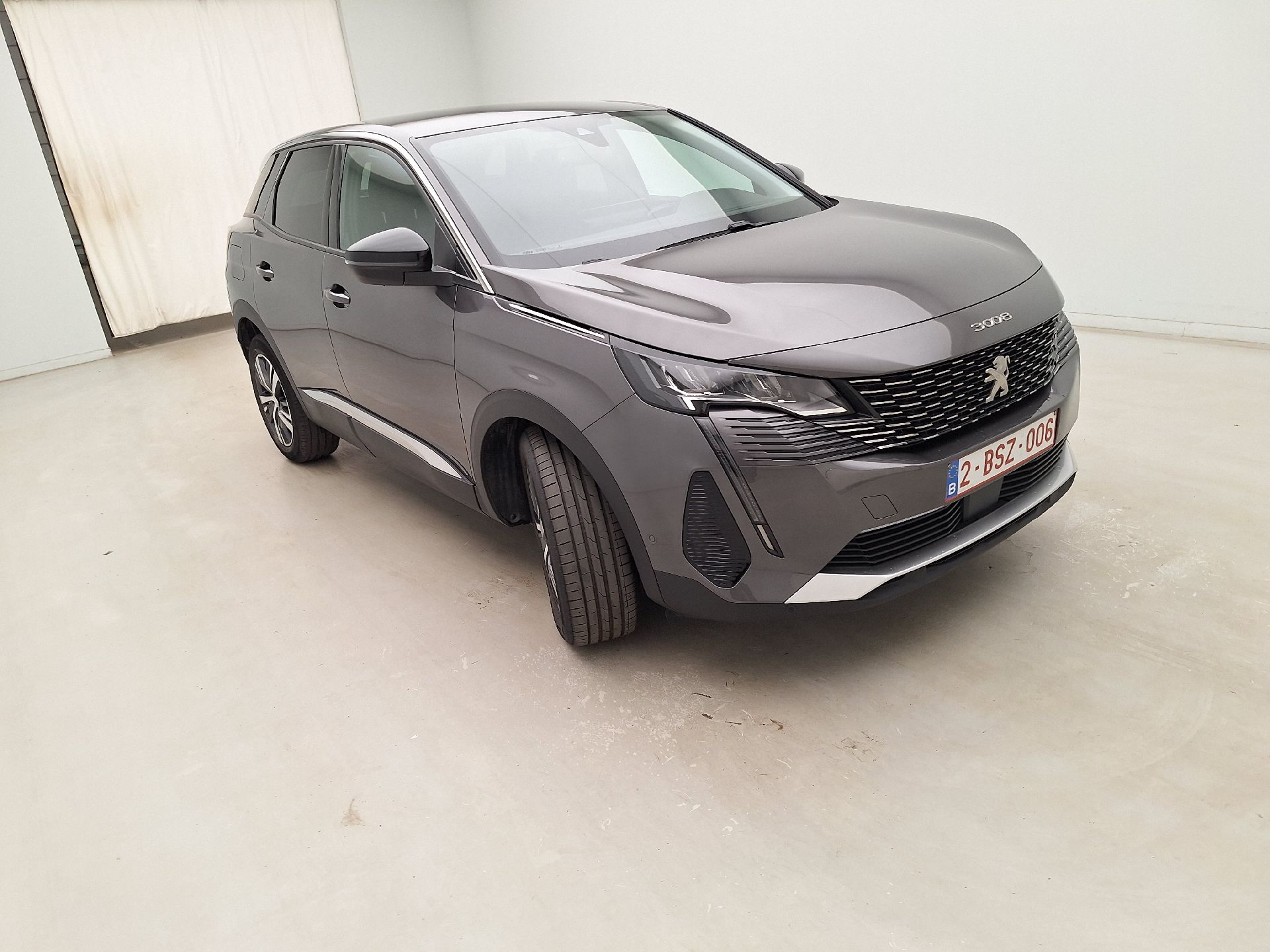 Peugeot 3008 1.2i Allure - Petrol - Manual - 130 hp - 63.759 km