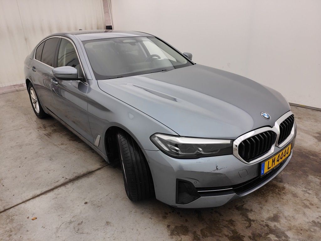 BMW 5 Series 520d Lounge - Diesel - Automatic - 190 hp - 113.324 km