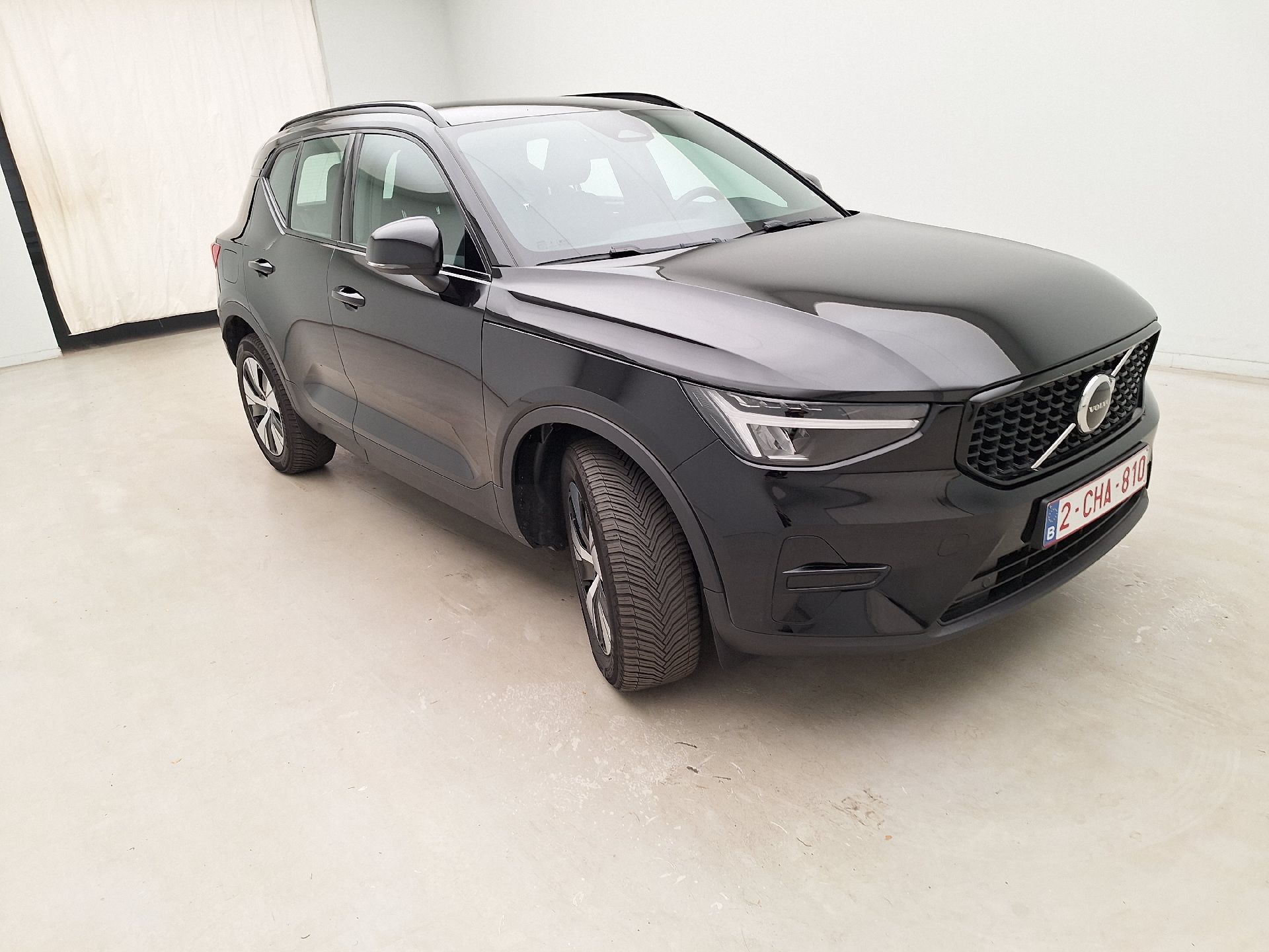 Volvo XC40 B3 Plus Dark - Petrol - Automatic - 163 hp - 59.488 km
