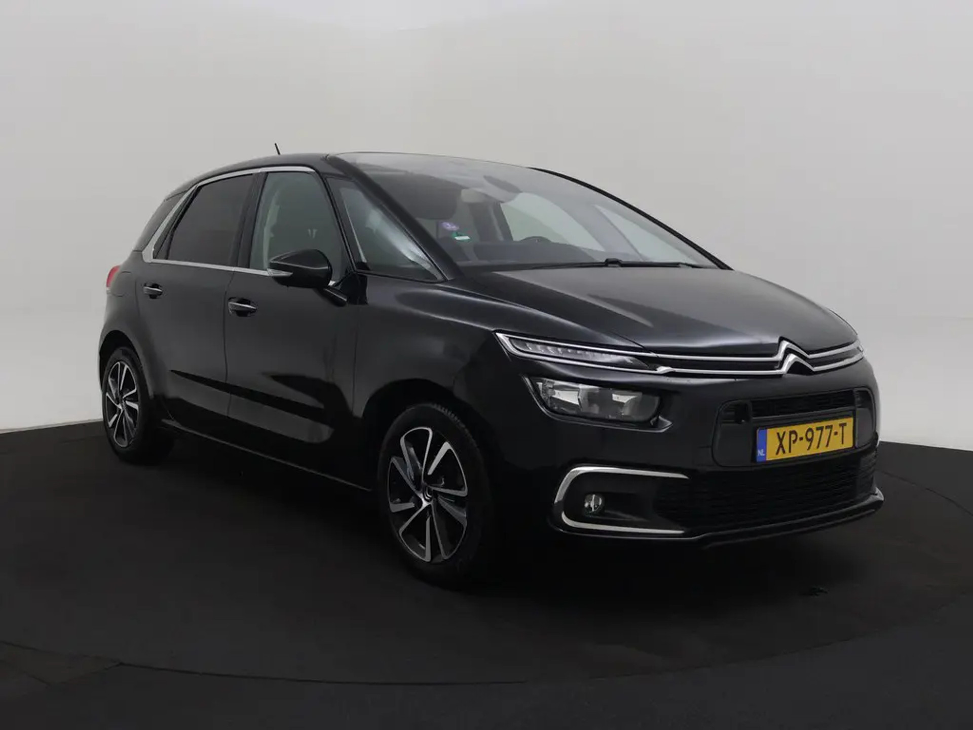 Citroën C4 Picasso 1.6 THP Feel - Petrol - Automatic - 165 hp - 80.588 km