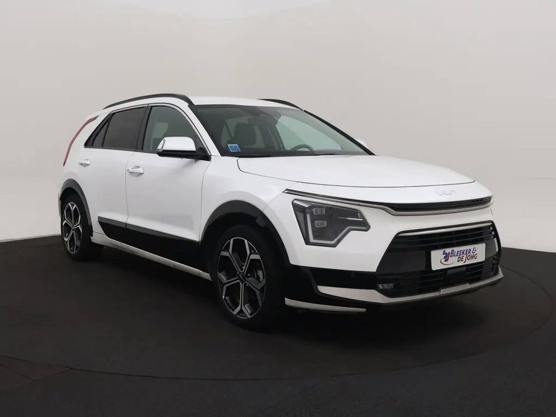 Kia Niro 1.6 GDI - Hybrid - Automatic - 105 hp - 42.133 km