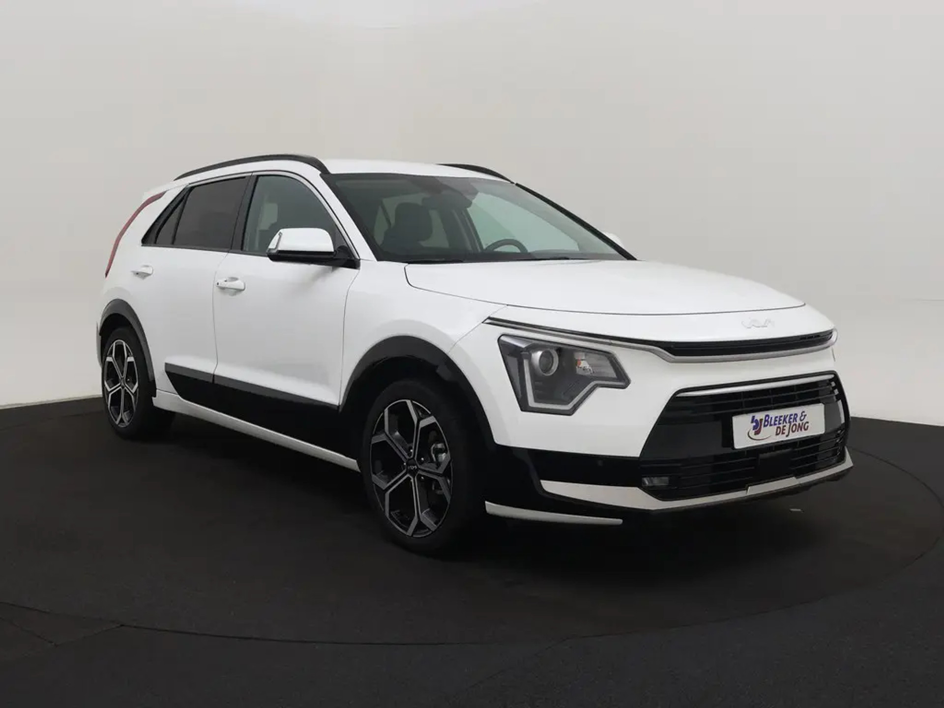 Kia Niro 1.6 GDI DynamicLine - Hybrid - Automatic - 105 hp - 60.539 km