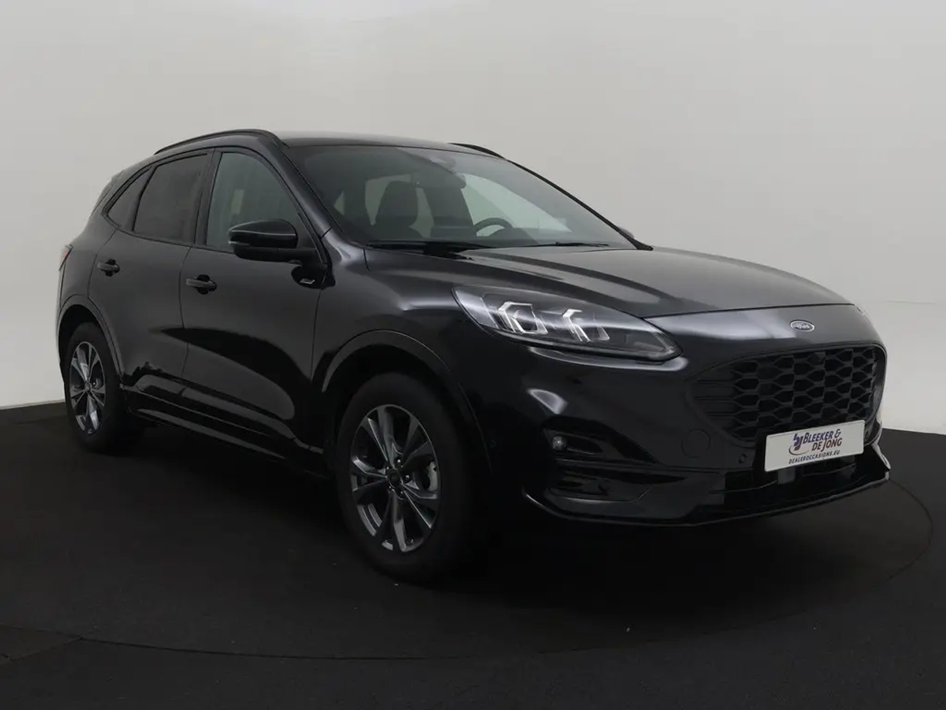 Ford Kuga 2.5 ST Line - Hybrid - Automatic - 224 hp - 72.802 km