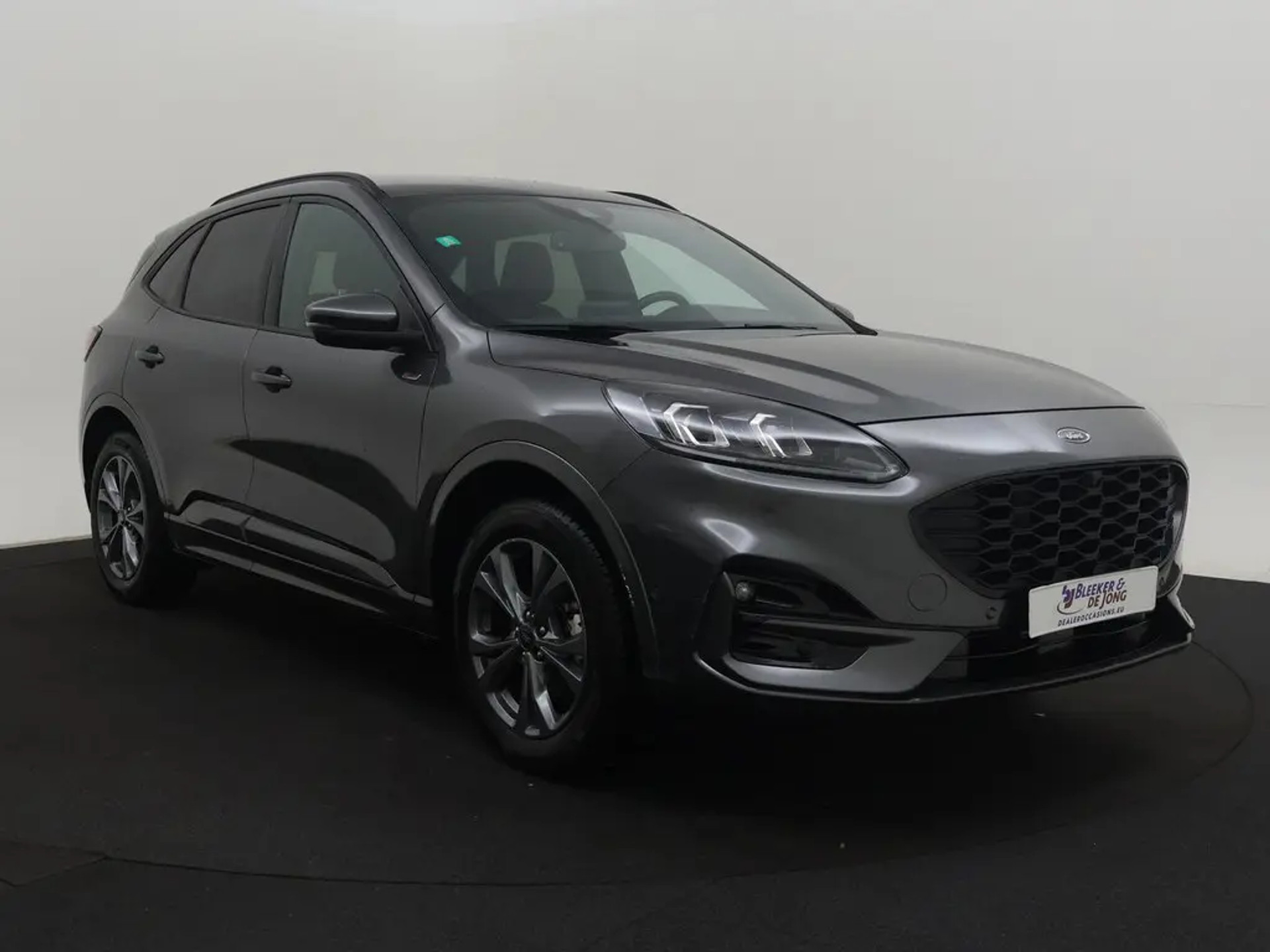 Ford Kuga 2.5 ST Line - Hybrid - Automatic - 224 hp - 80.311 km