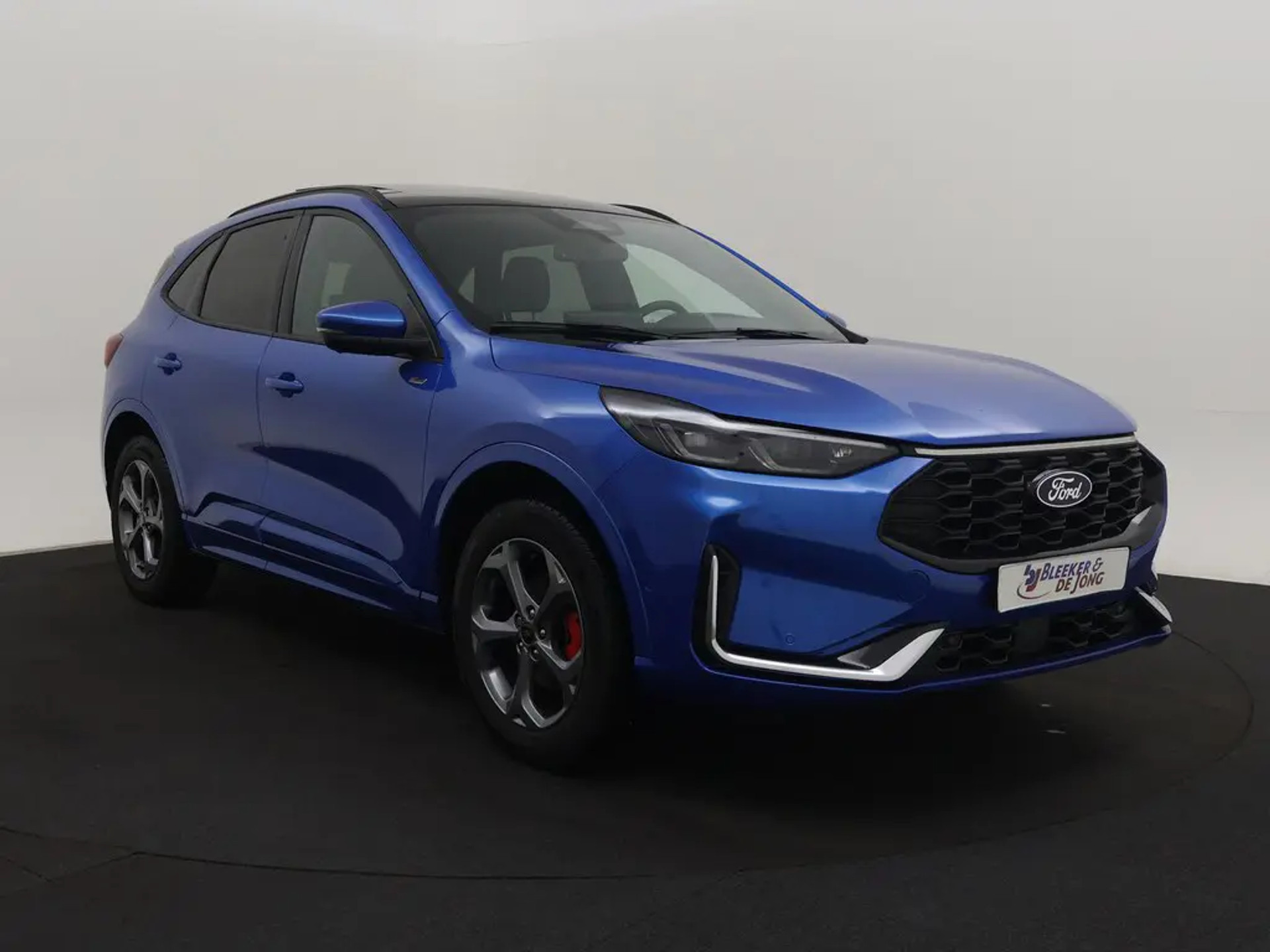 Ford Kuga 2.5 ST Line X - Hybrid - Automatic - 239 hp - 33.261 km