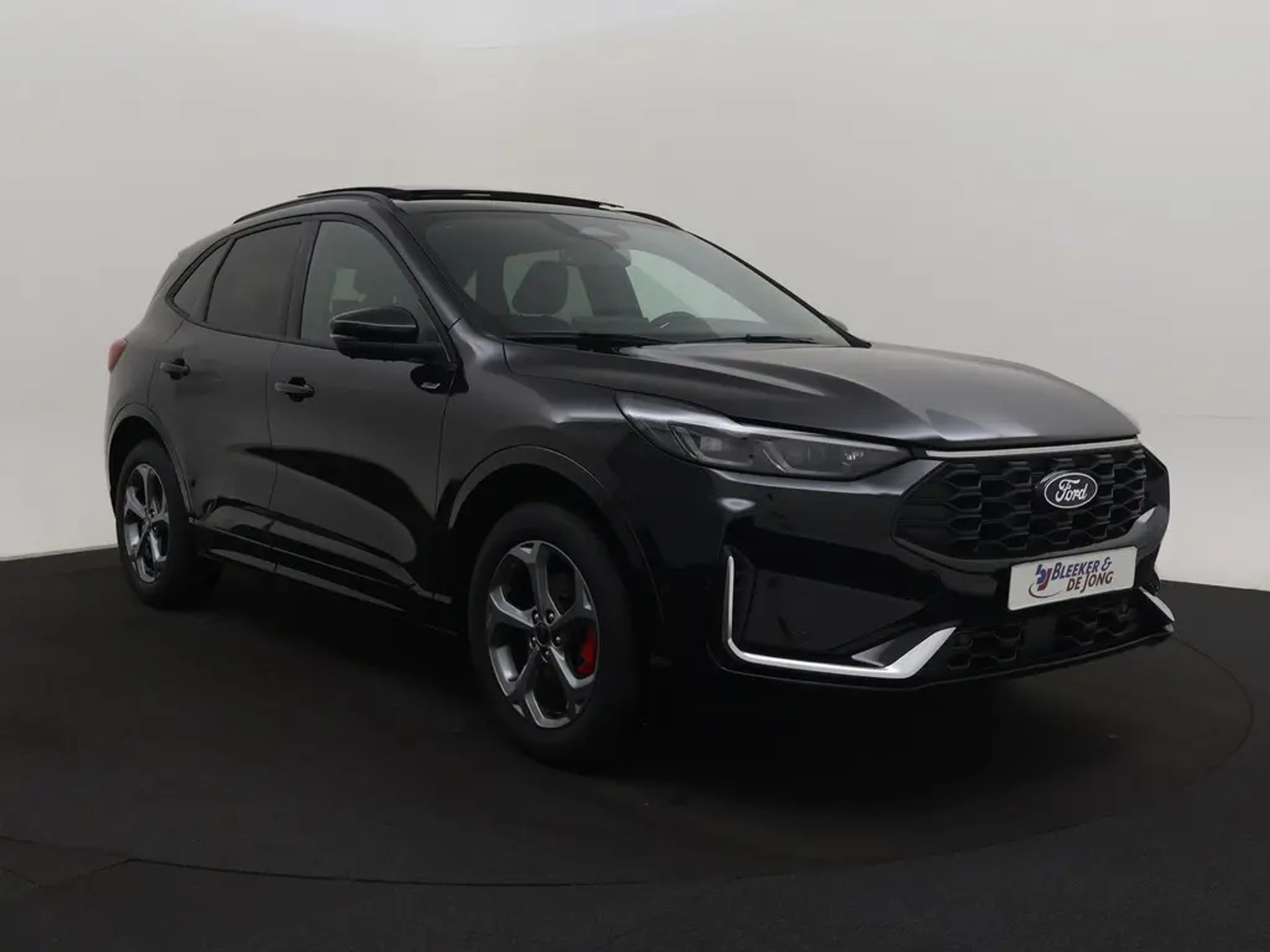 Ford Kuga 2.5 ST Line X - Hybrid - Automatic - 239 hp - 22.729 km