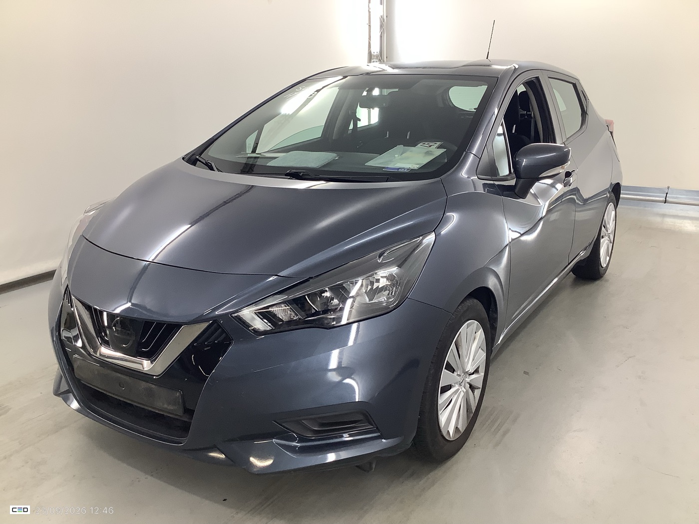 Nissan Micra 1.0 Acenta - Petrol - Manual - 95 hp - 24.899 km
