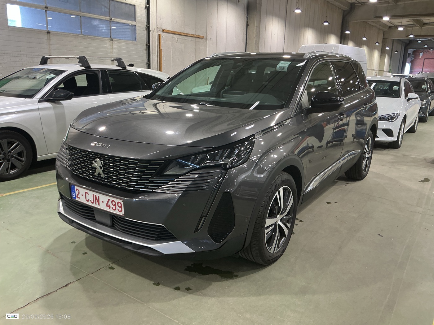 Peugeot 5008 1.5 HDI Allure Pack - Diesel - Automatic - 130 hp - 126.012 km