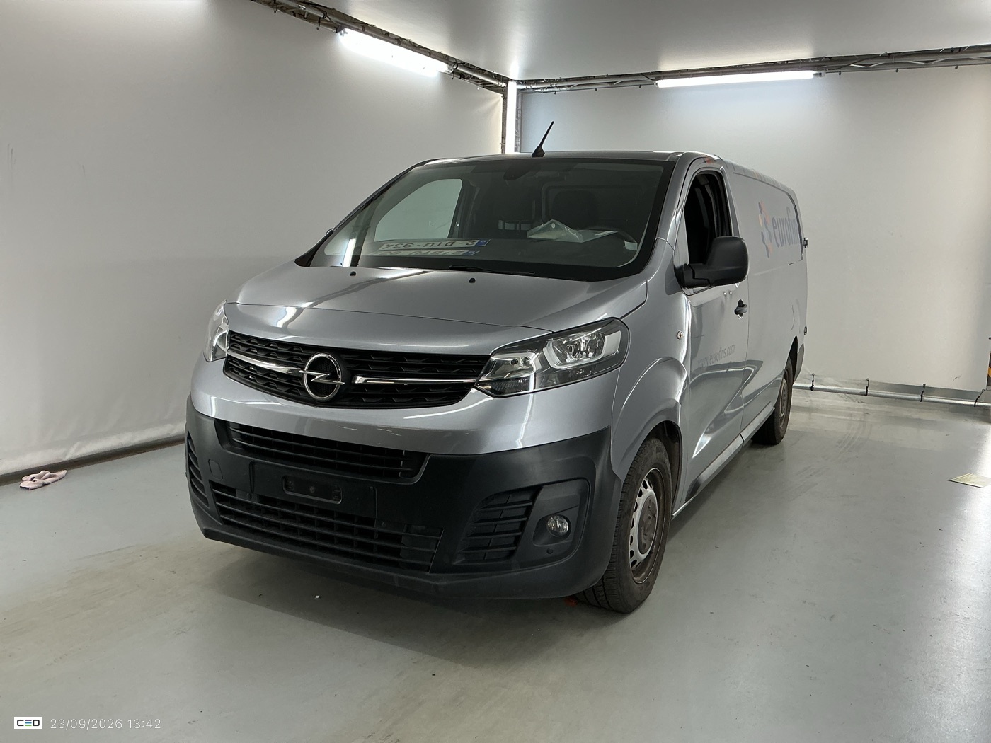 Opel Vivaro L3H1 2.0 - Diesel - Manual - 144 hp - 66.423 km