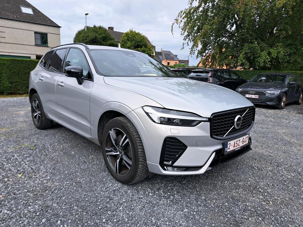 Volvo XC60 2.0 B4 R-Design - Diesel - Automatic - 197 hp - 149.366 km