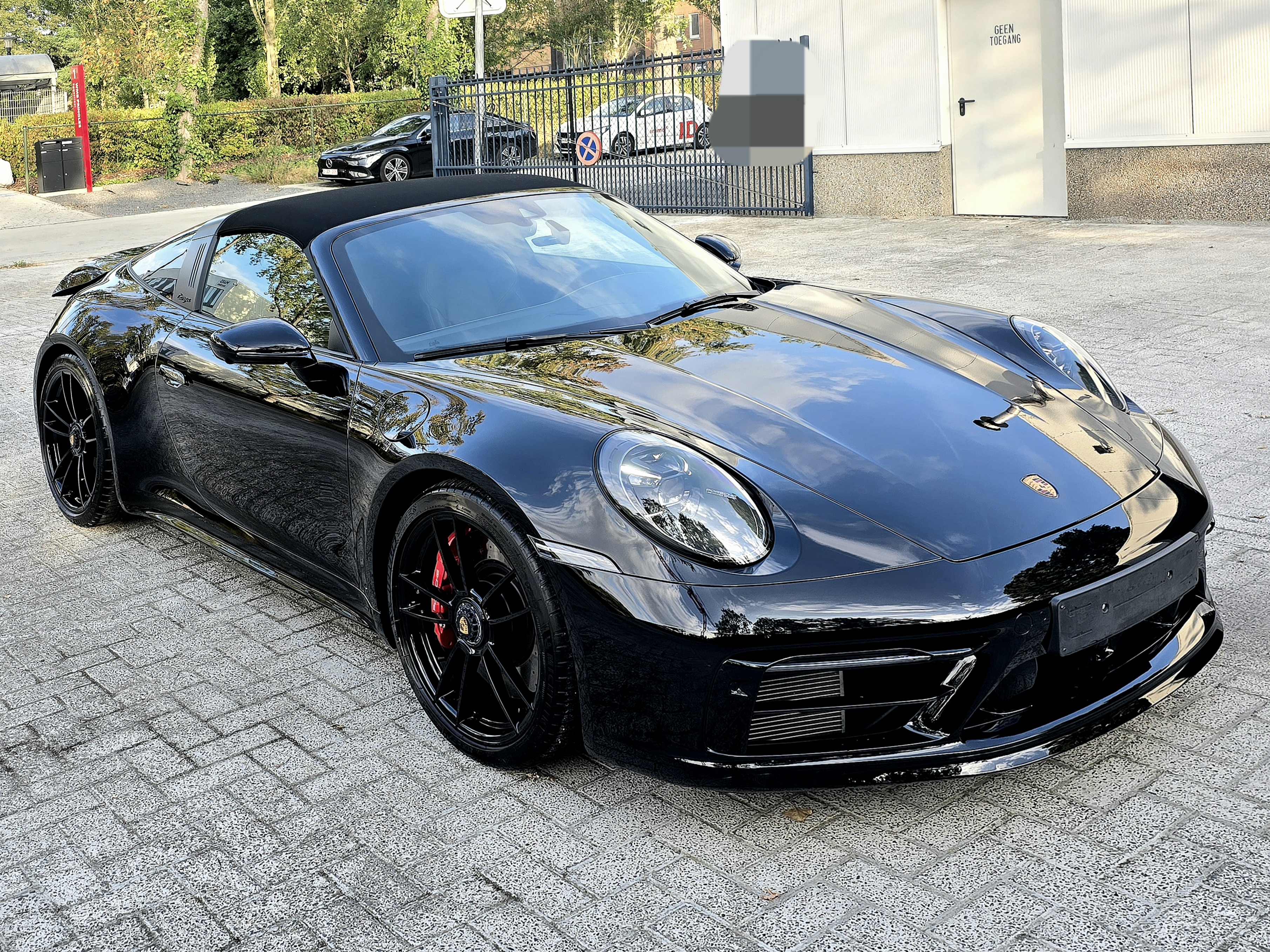 Porsche 911 Targa 4 3.0 GTS - AWD - Petrol - Automatic - 479 hp - 2.966 km