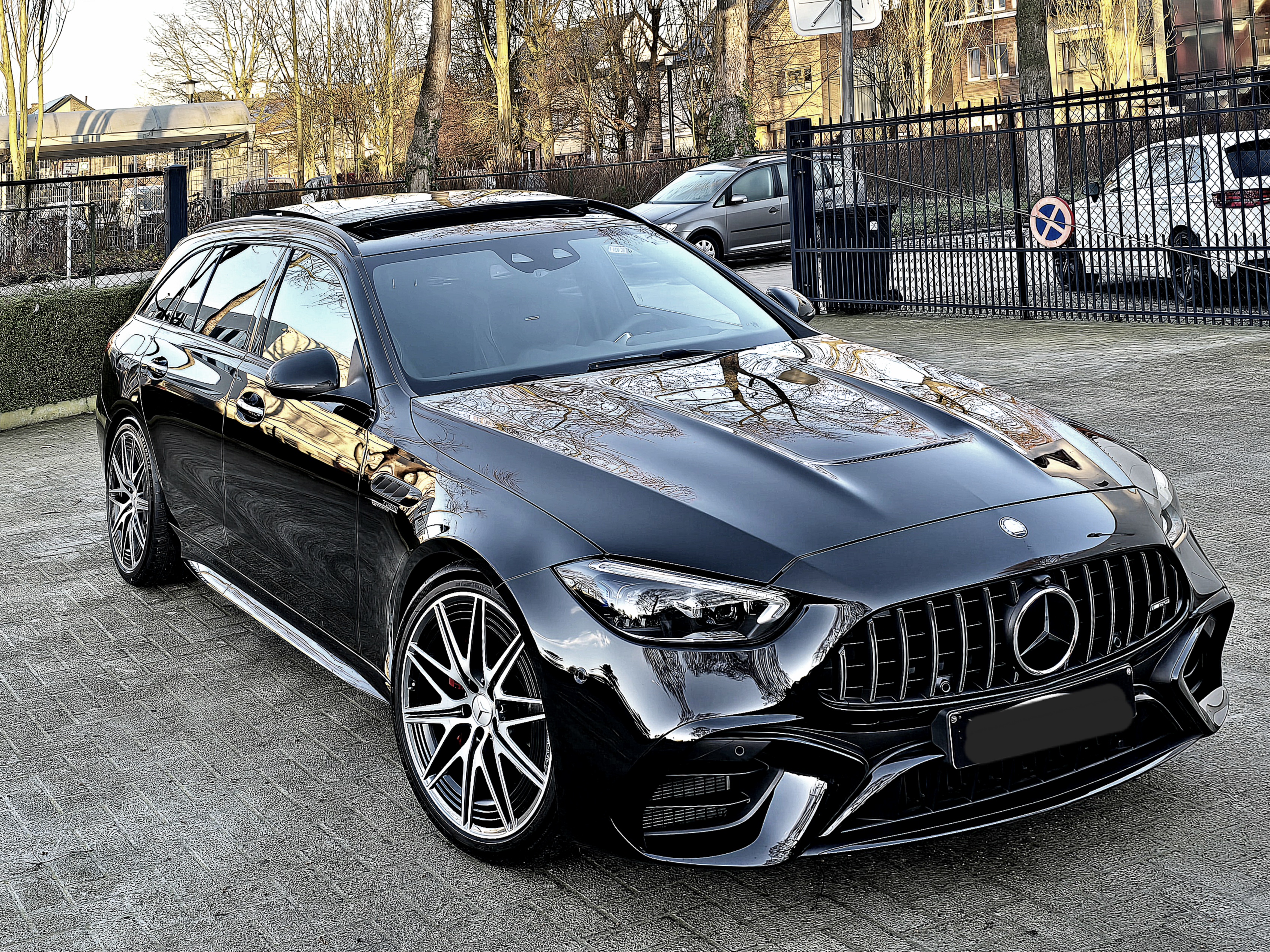 Mercedes-Benz C AMG Break 63 S Evo Panorama AMG SE - 4-Matic - Hybrid - Automatic - 476 hp - 6.118 km