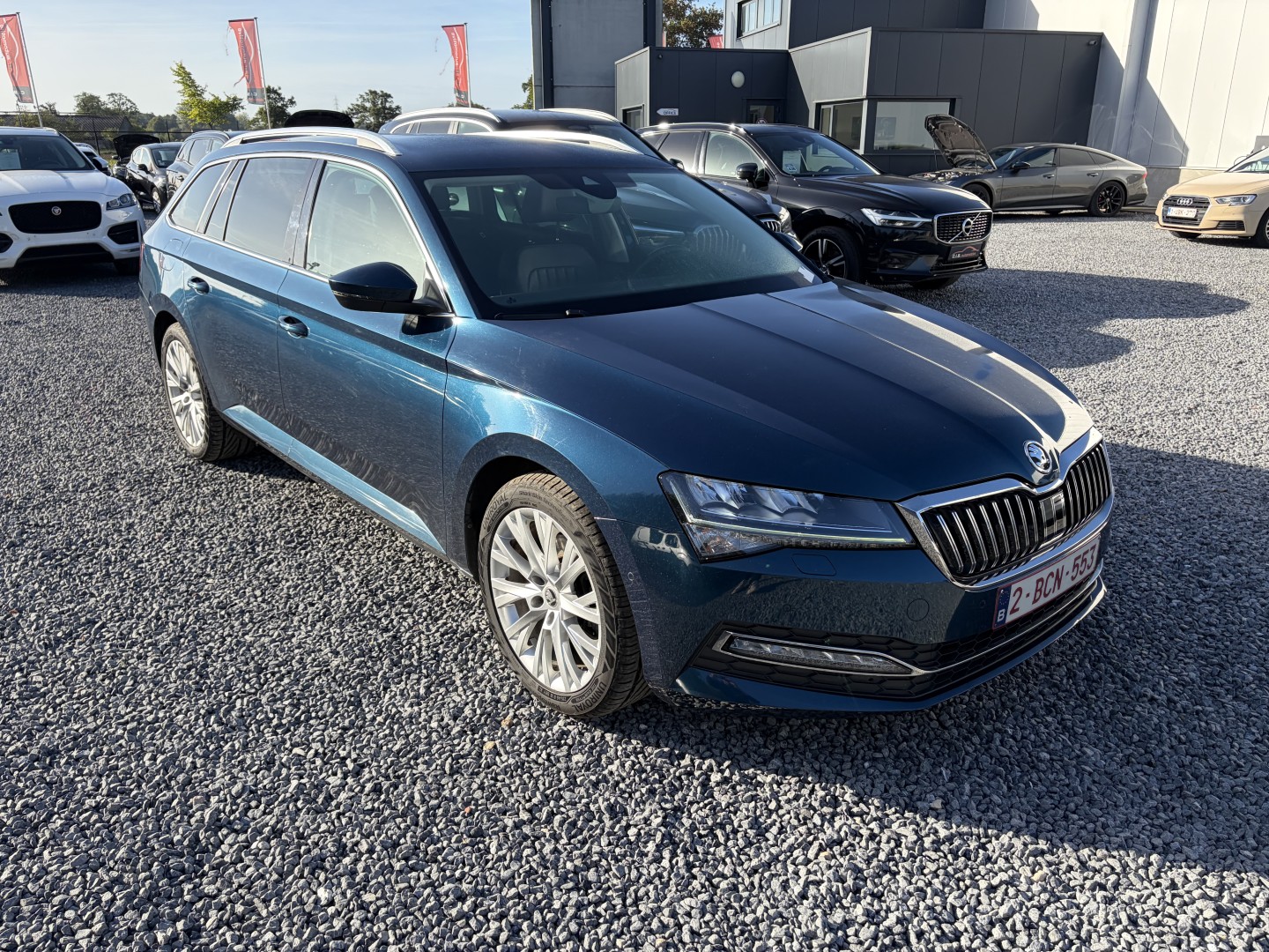 Skoda Superb Combi 1.5 TSI - Petrol - Automatic - 150 hp - 143.421 km