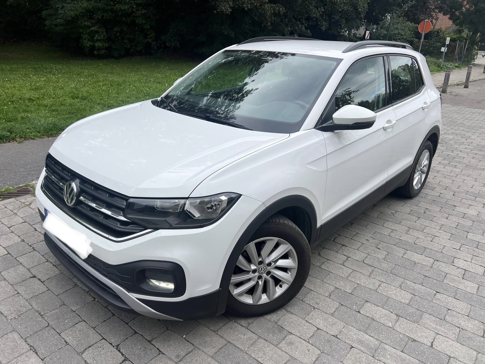 Volkswagen T-Cross 1.6 TDI Life - Diesel - Automatic - 95 hp - 155.740 km