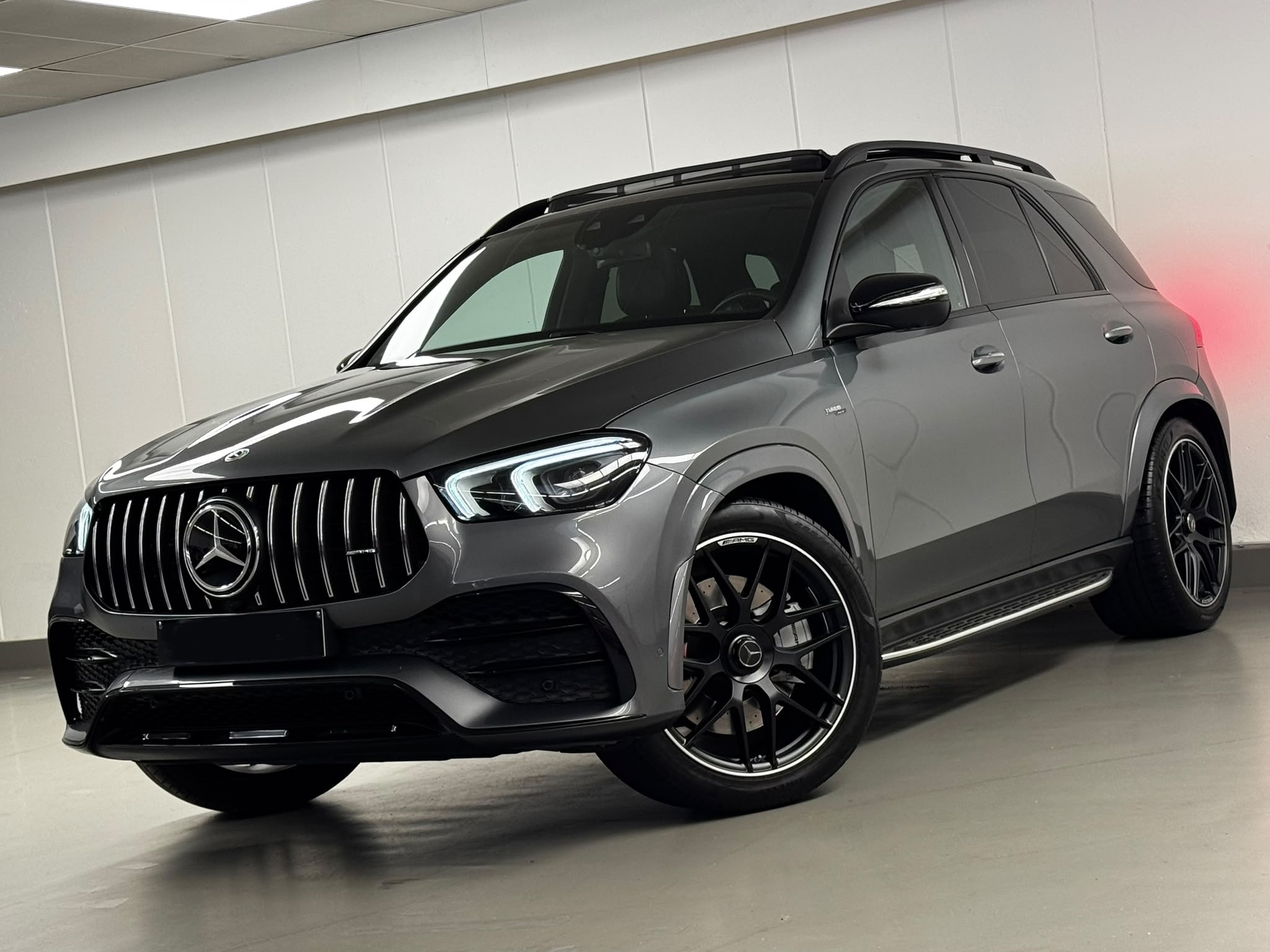 Mercedes-Benz GLE AMG 53 AMG Designo Line - Hybrid - Automatic - 435 hp - 92.706 km