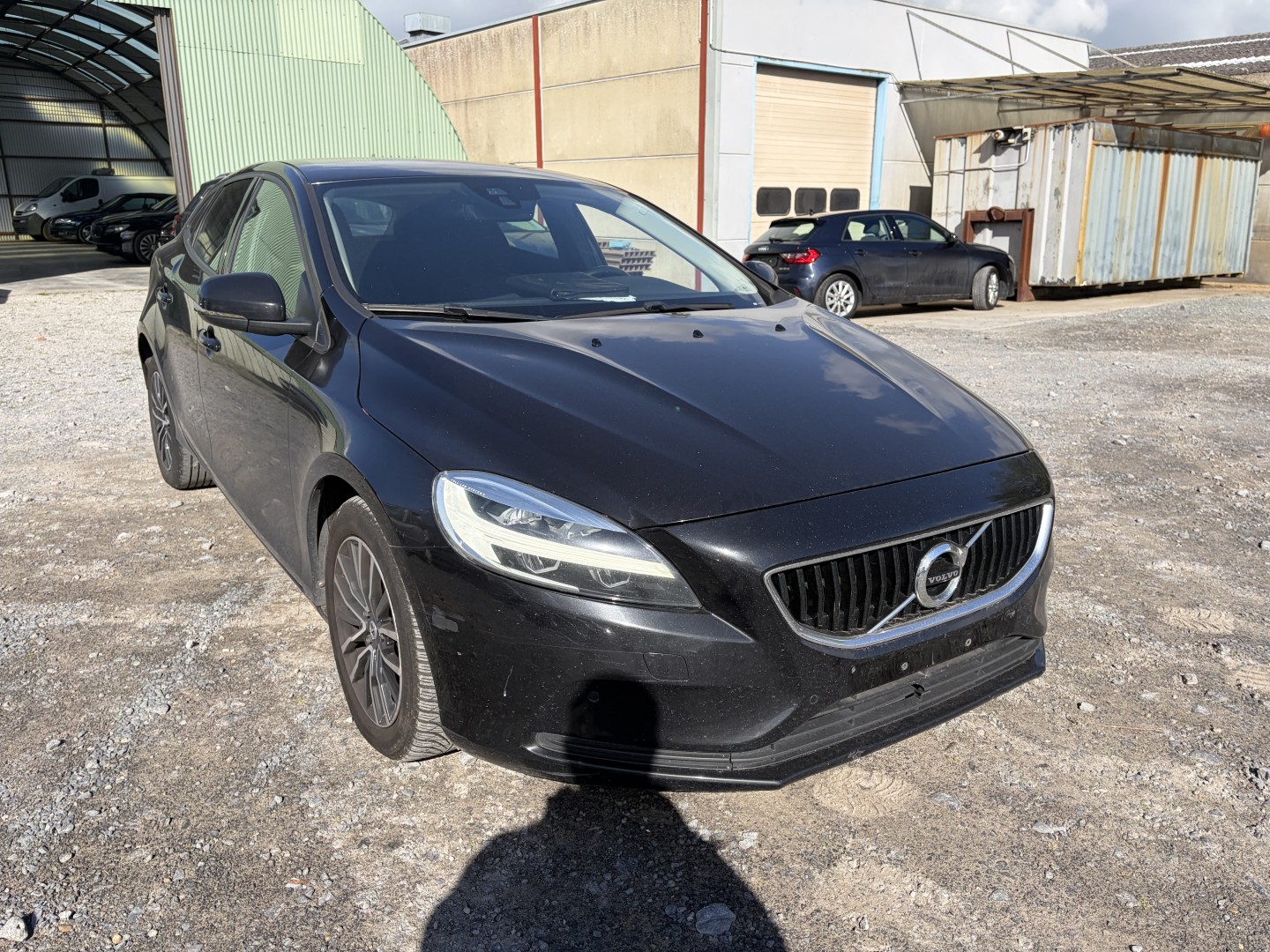 Volvo V40 2.0 - Diesel - Automatic - 119 hp - 185.885 km