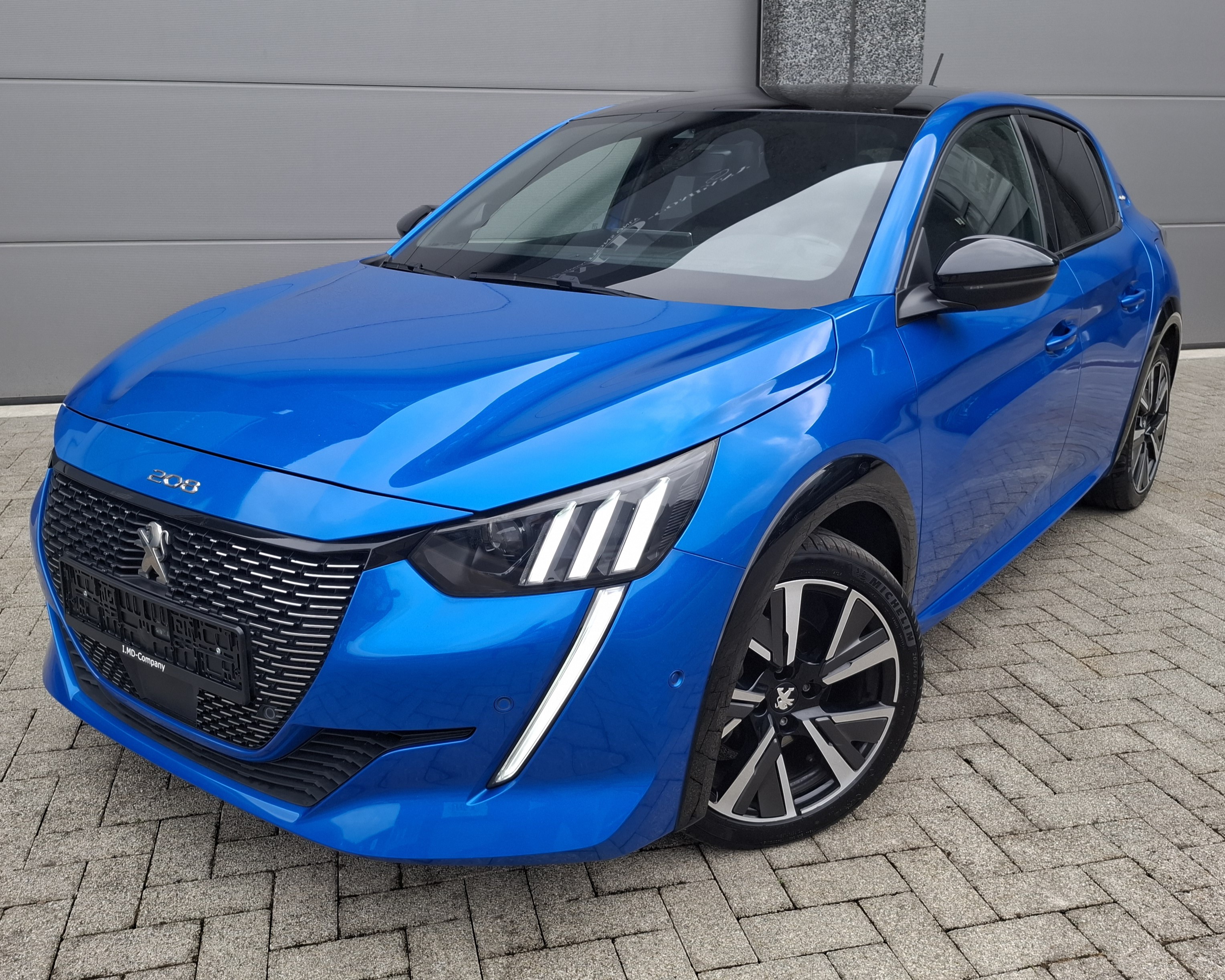 Peugeot 208 1.2i GT Line - Petrol - Manual - 101 hp - 47.995 km