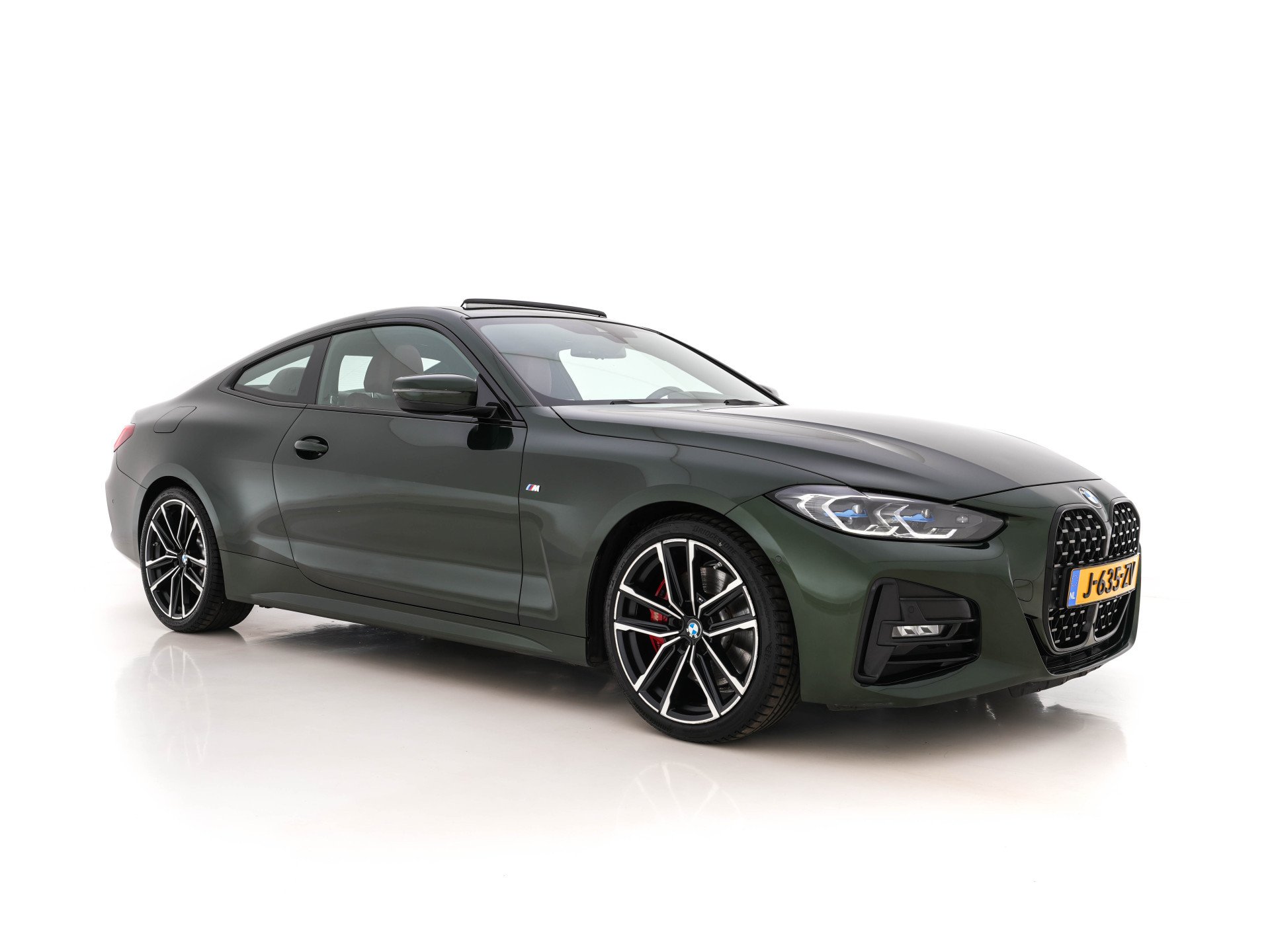 BMW 4 Series Coupé 420i High Executive - Petrol - Automatic - 184 hp - 197.429 km