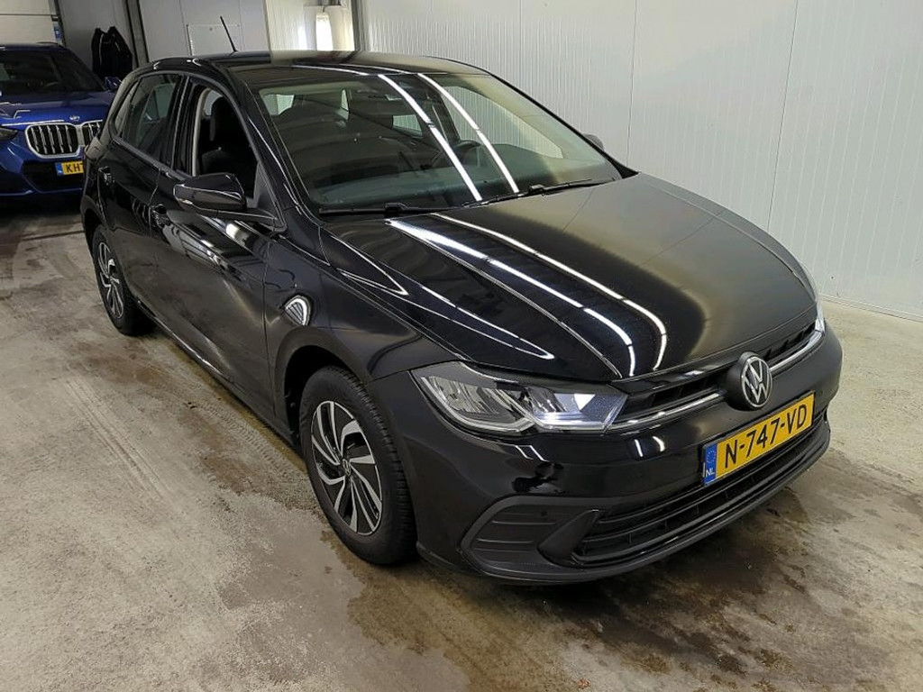 Volkswagen Polo 1.0 TSI Life Business - Petrol - Manual - 95 hp - 84.675 km