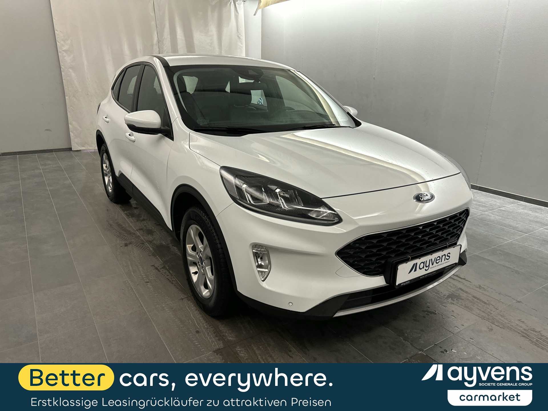 Ford Kuga 2.5 Cool & Connect - Hybrid - Automatic - 152 hp - 34.570 km