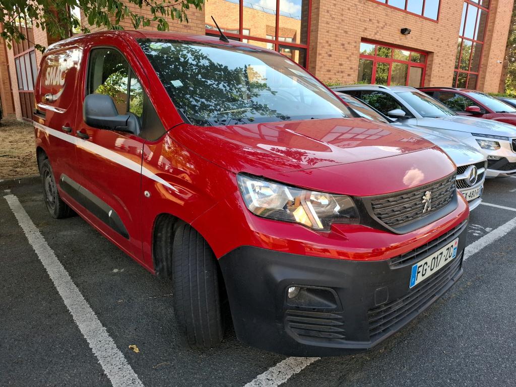 Peugeot Partner Premium - Diesel - Manual - 100 hp - 89.224 km