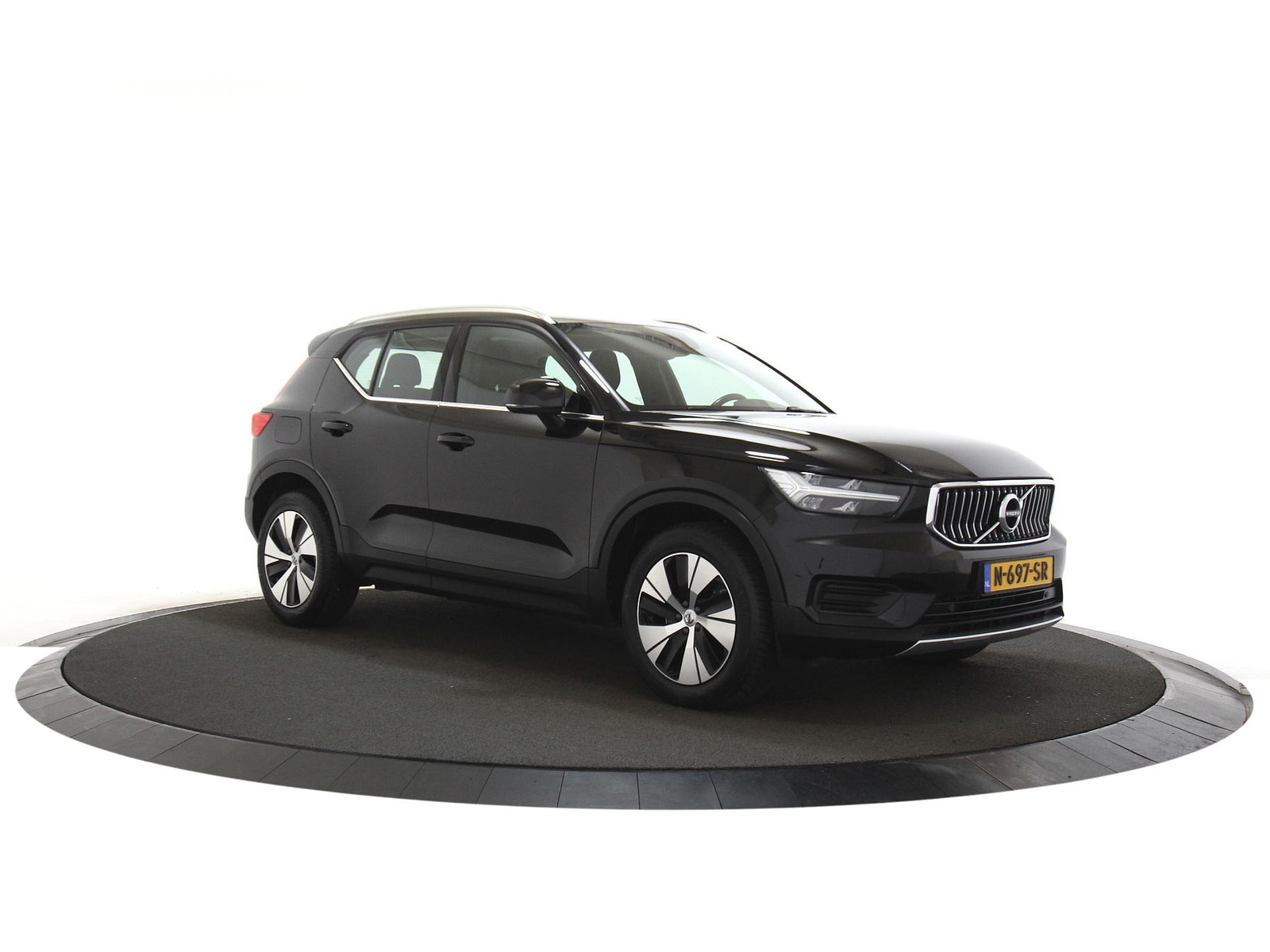 Volvo XC40 1.5 T4 Inscription Expression - Hybrid - Automatic - 129 hp - 174.898 km