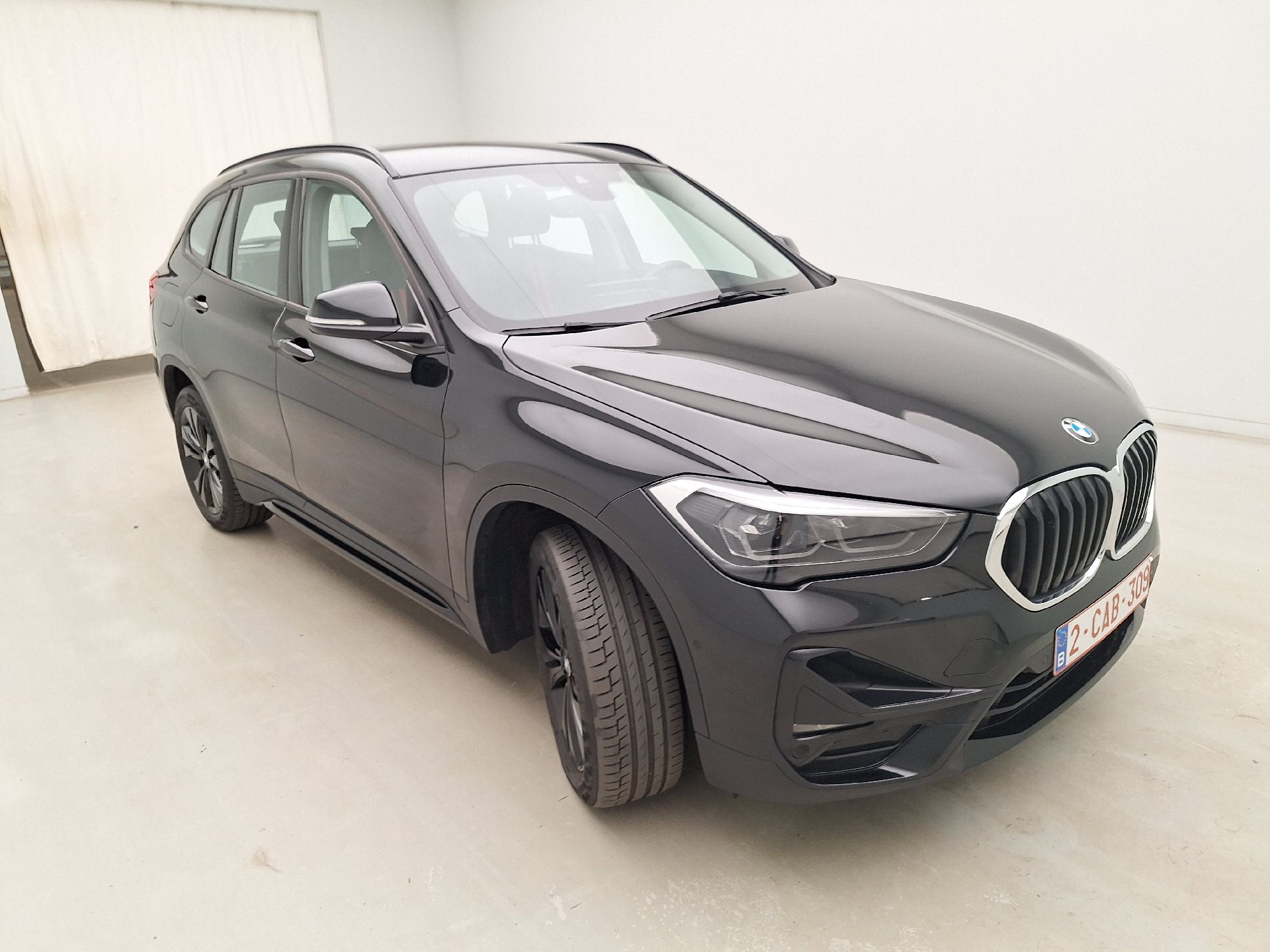 BMW X1 20i Lounge - Petrol - Automatic - 178 hp - 77.588 km