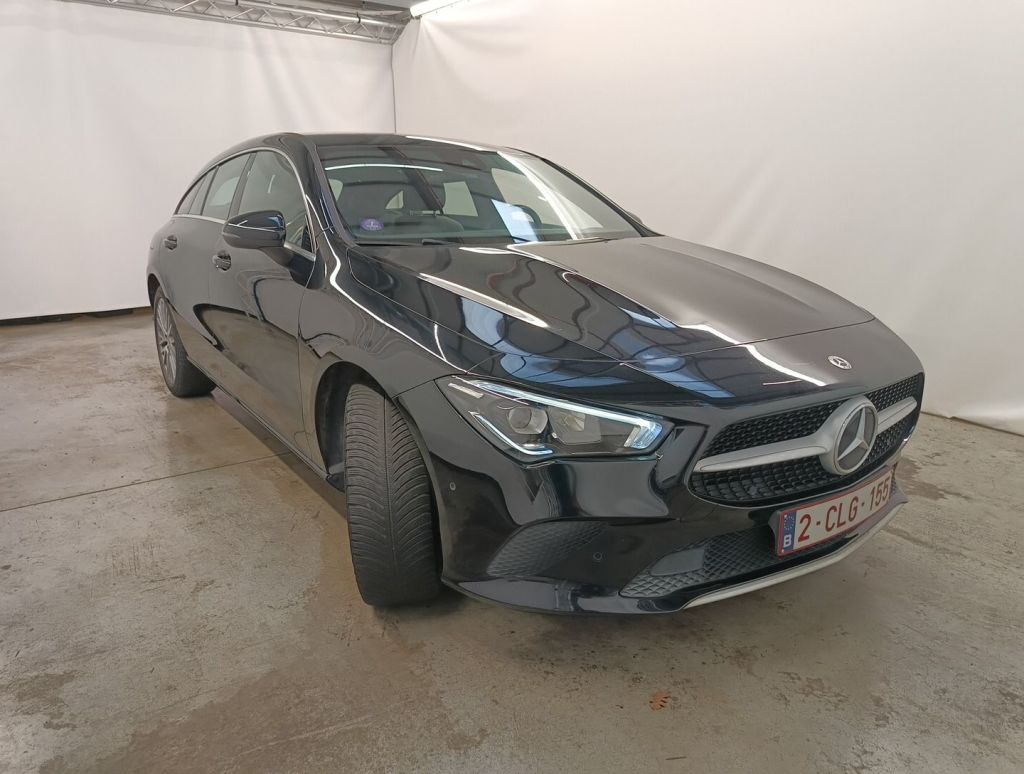 Mercedes-Benz CLA Shooting Brake 250e Luxury - Hybrid - Automatic - 160 hp - 94.191 km