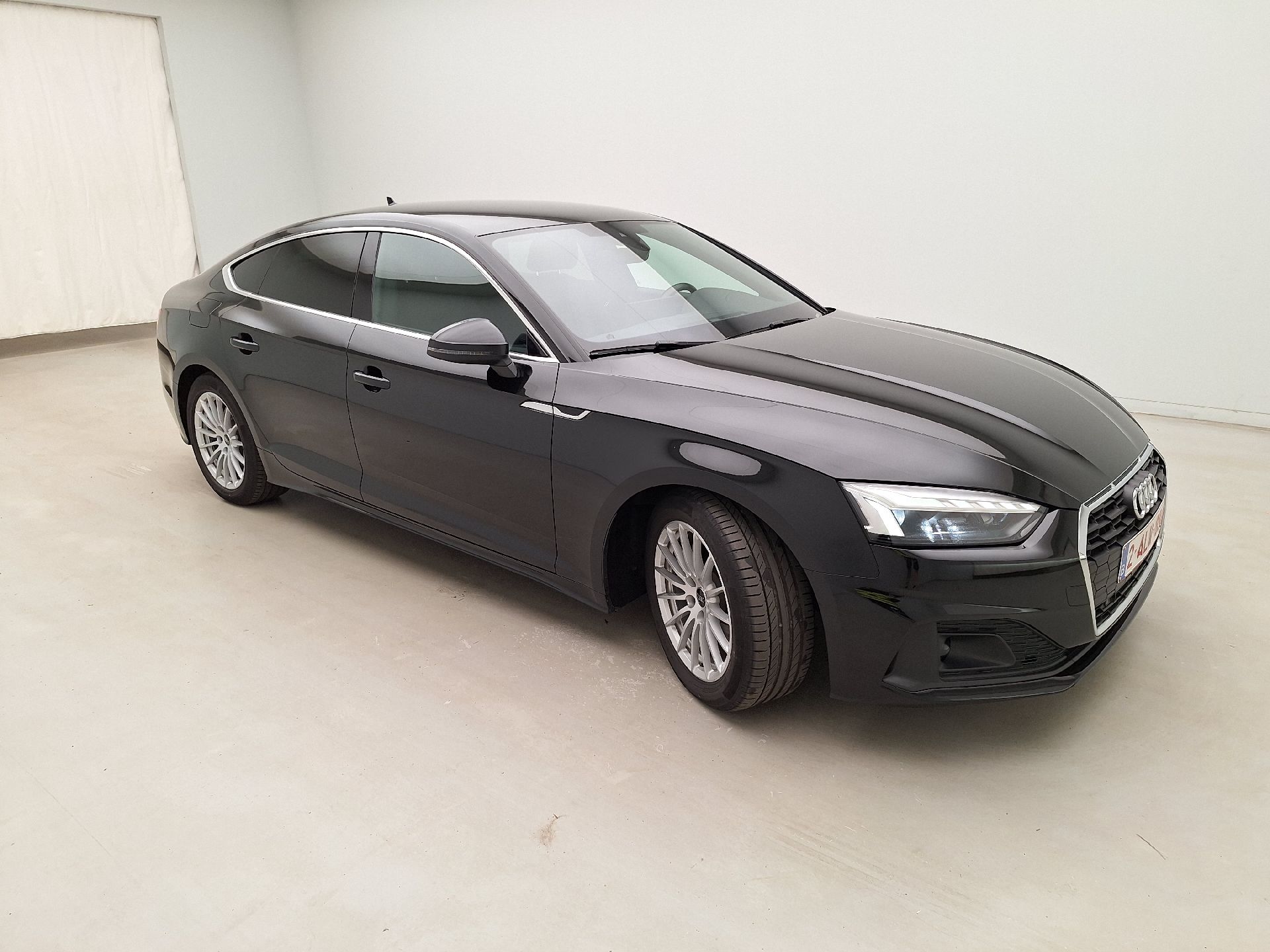 Audi A5 Sportback 30 TDI Business - Diesel - Automatic - 136 hp - 183.168 km