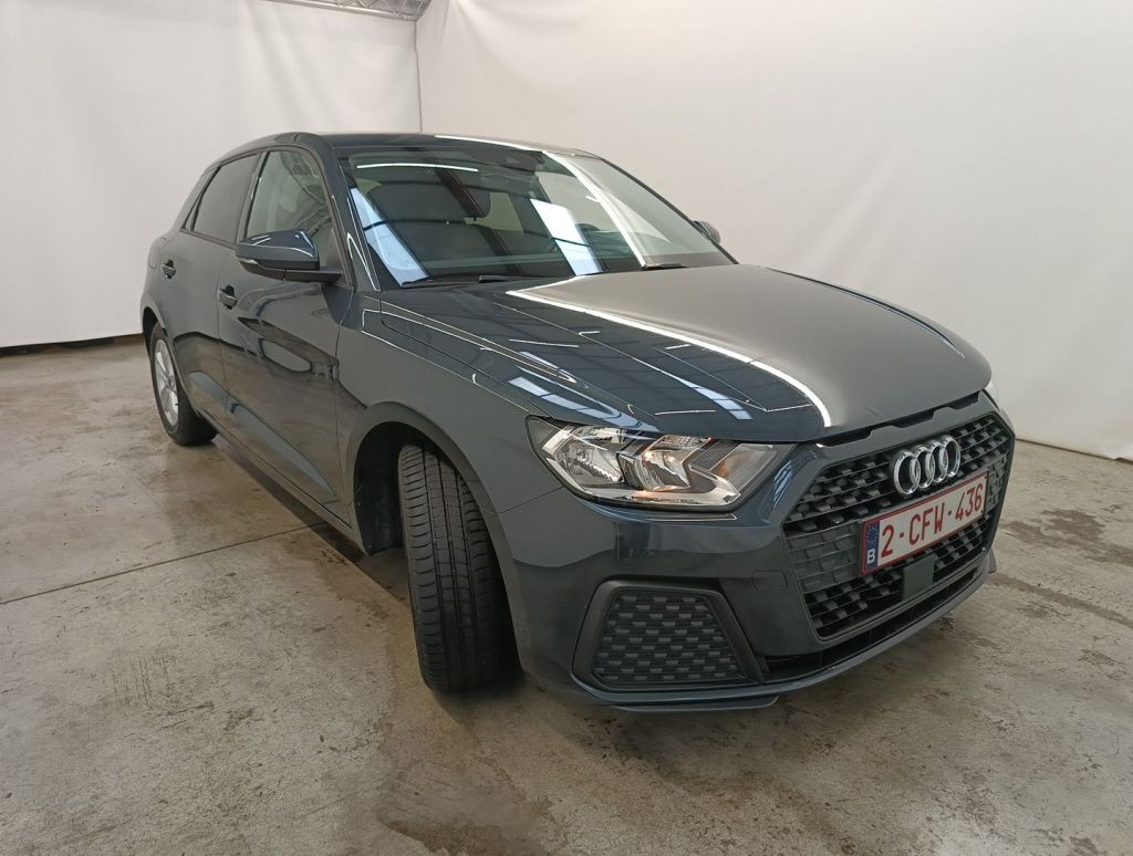 Audi A1 Sportback 25 TFSI Attraction - Petrol - Automatic - 95 hp - 30.116 km