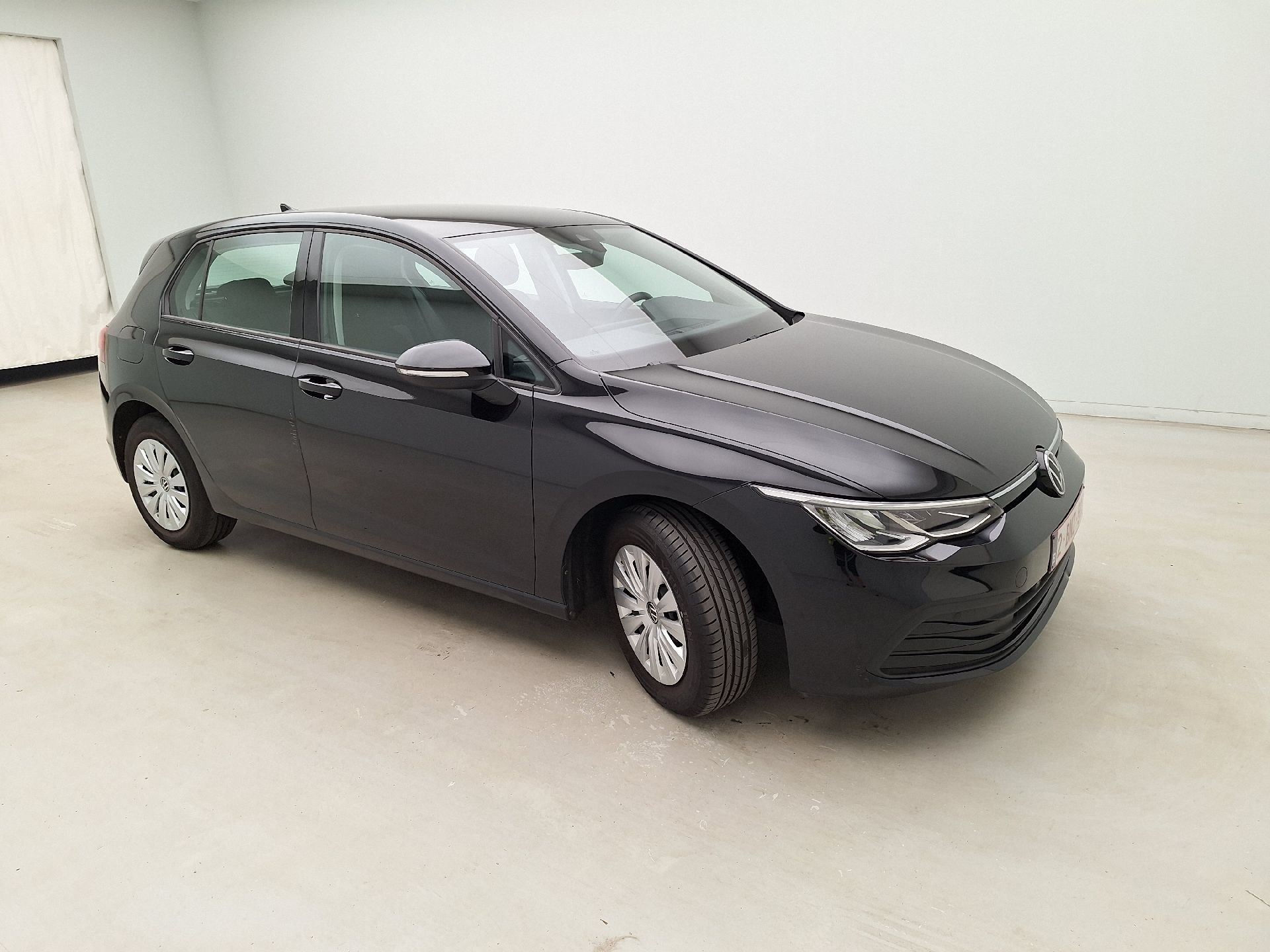 Volkswagen Golf 1.0 TSI - Petrol - Manual - 90 hp - 48.618 km