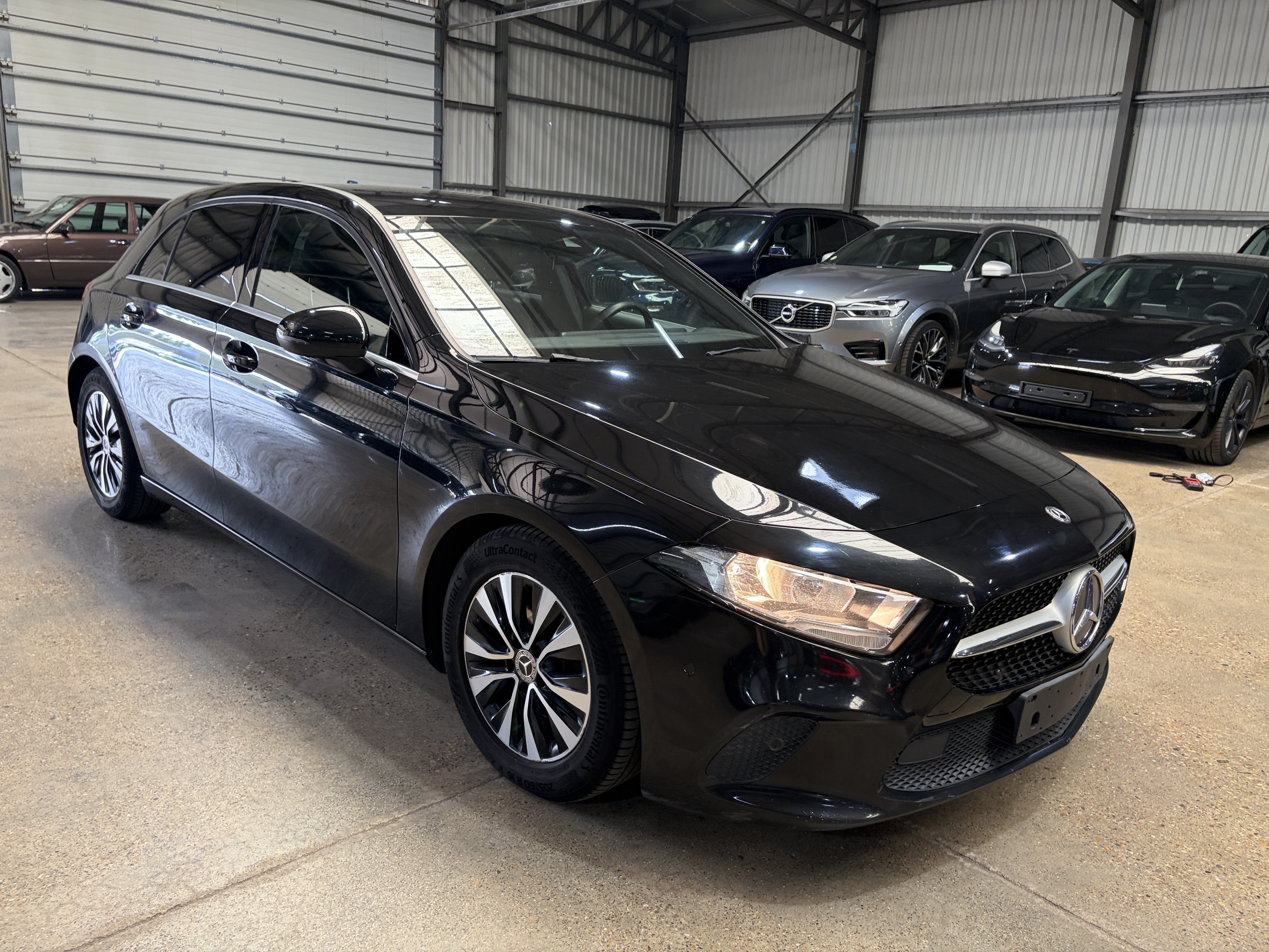Mercedes-Benz A 180 Business Solution - Petrol - Manual - 136 hp - 161.687 km