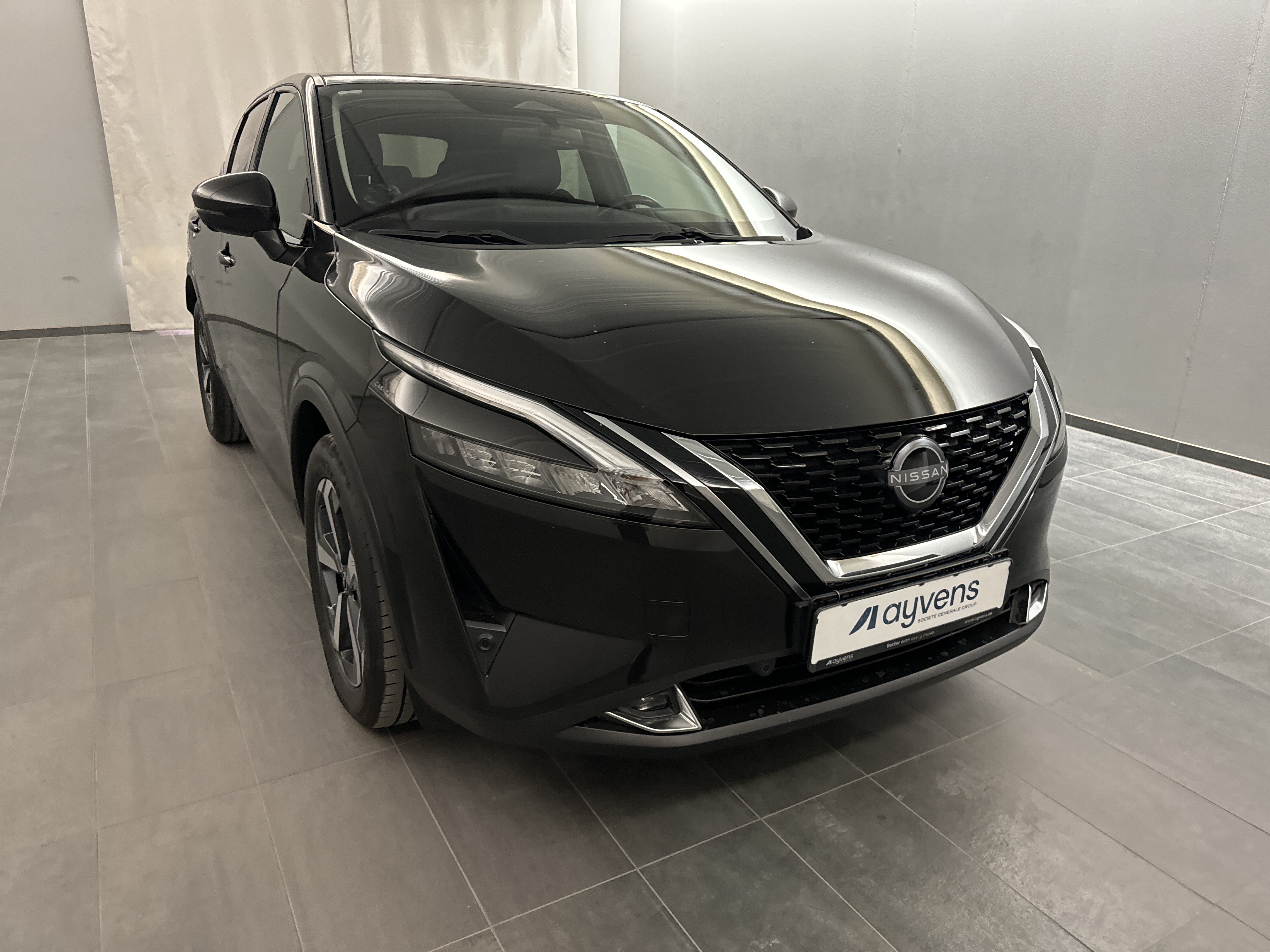 Nissan Qashqai 1.3 DIG-T - Petrol - Manual - 140 hp - 54.333 km